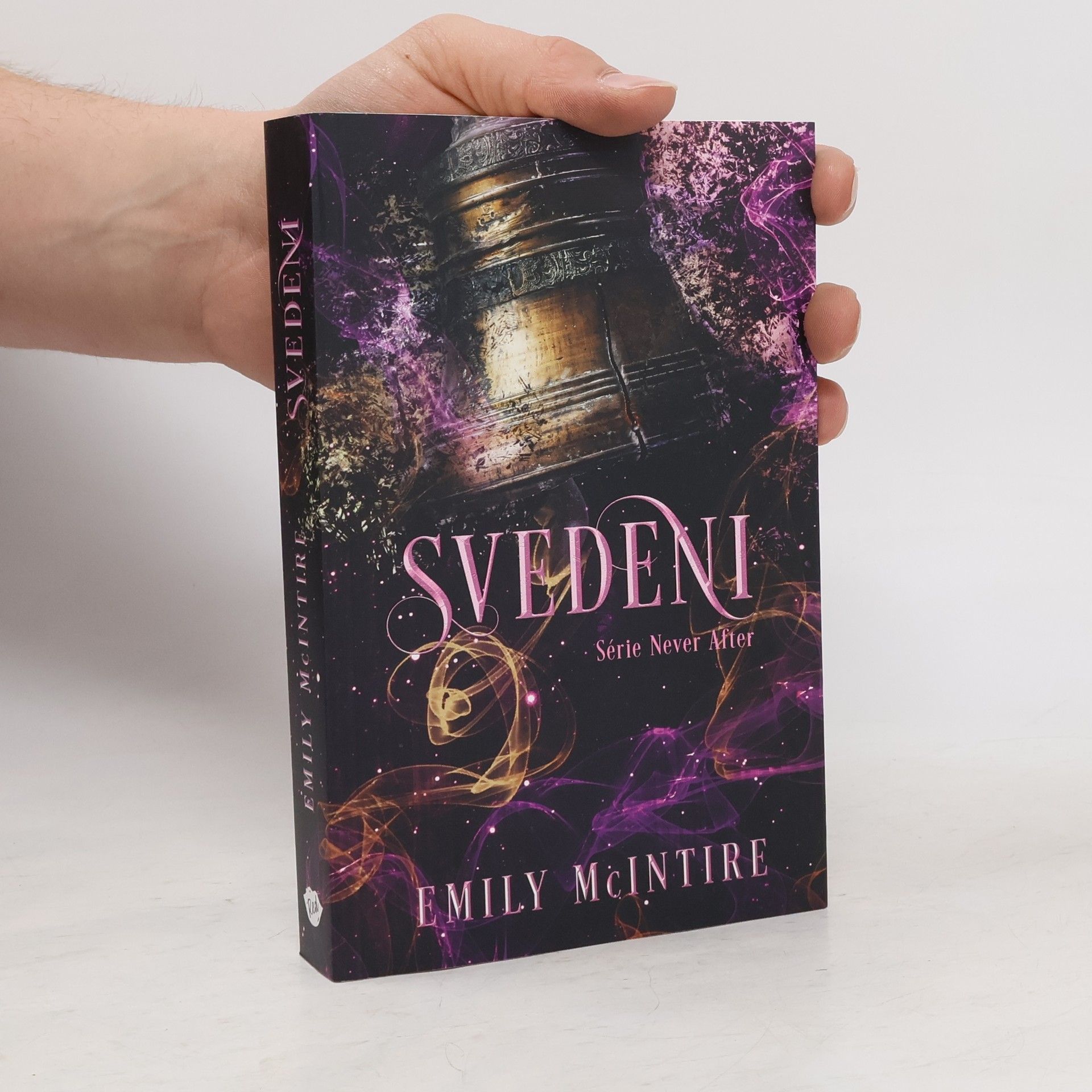 Emily McIntire Svedeni