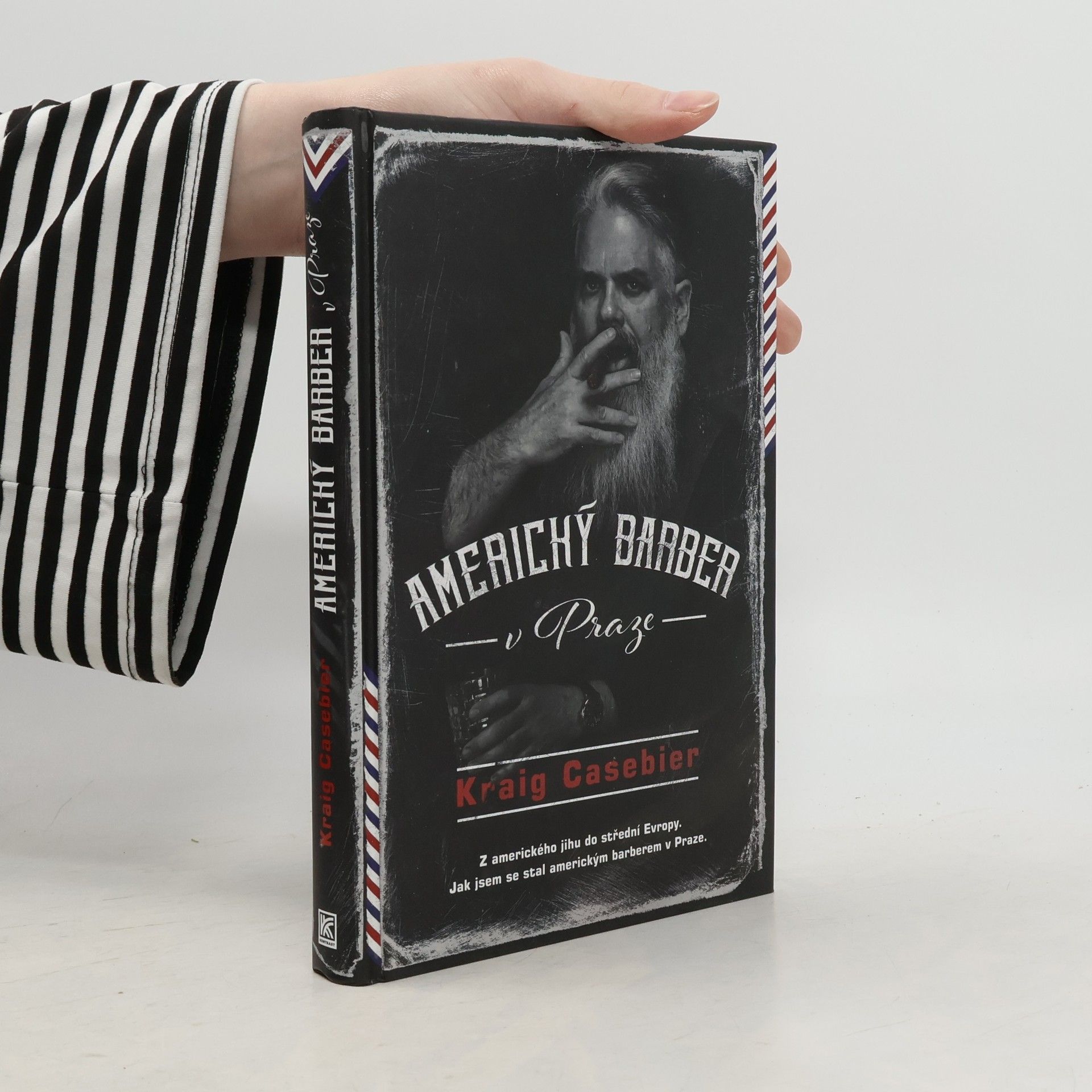 Kraig Casebier Americký barber v Praze