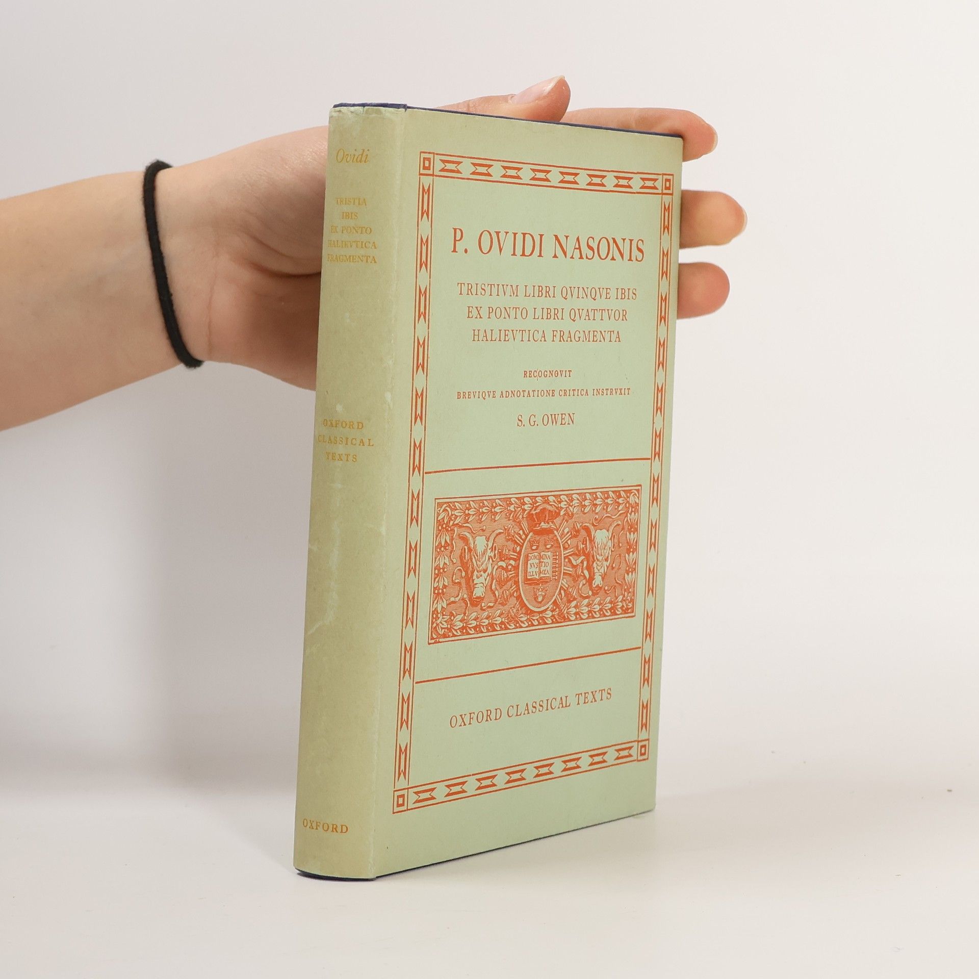 E. J. Kenney Amore, Medicamina Faciei Femineae, Ars Amatoria, Remedia Amoris