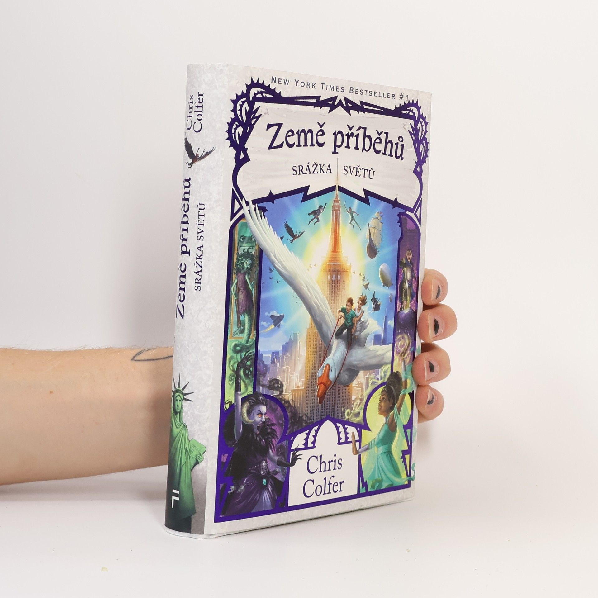 Chris Colfer Země příběhů - Srážka světů