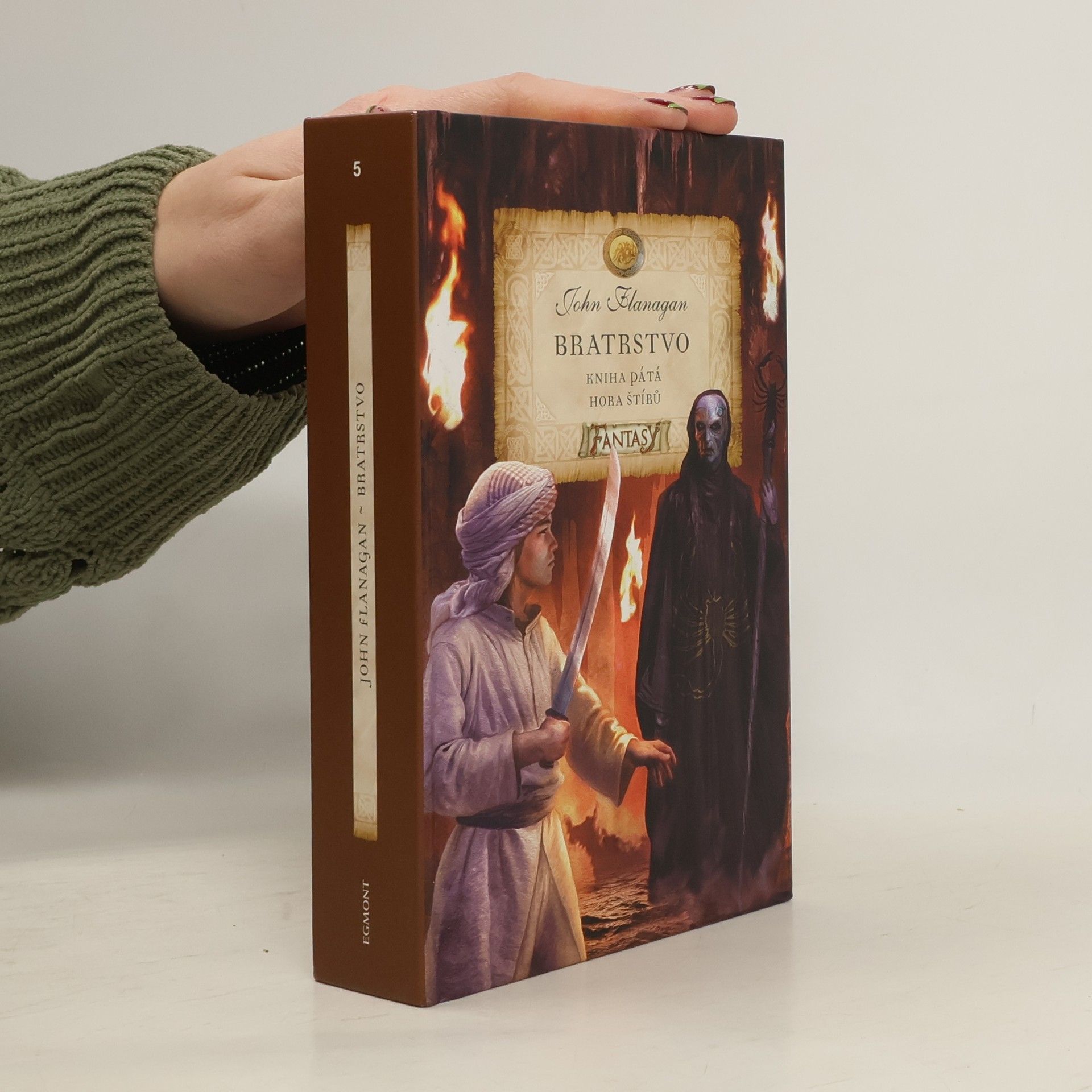 John Flanagan Bratrstvo. Kniha pátá, Hora štírů