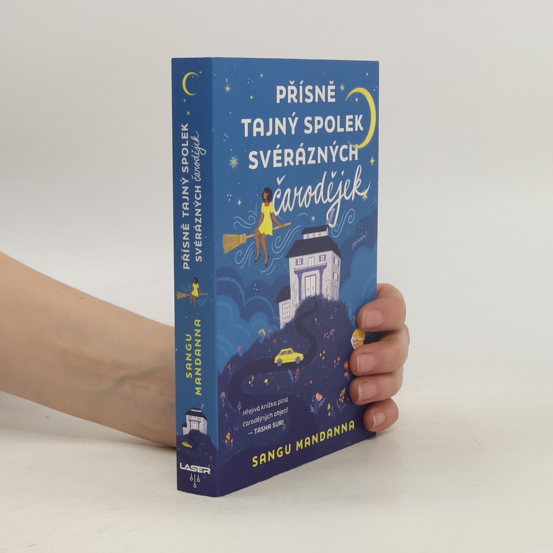 Sangu Mandanna Přísně tajný spolek svérázných čarodějek