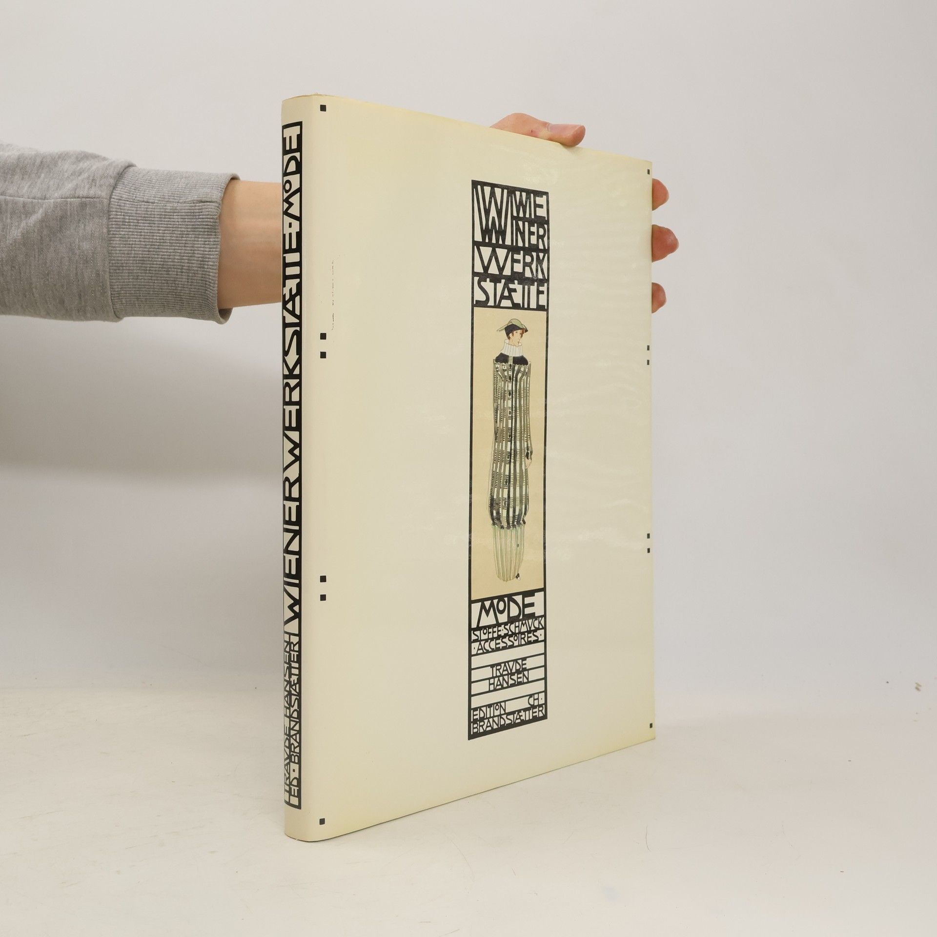 Traude Hansen Wiener-Werkstaette-Mode