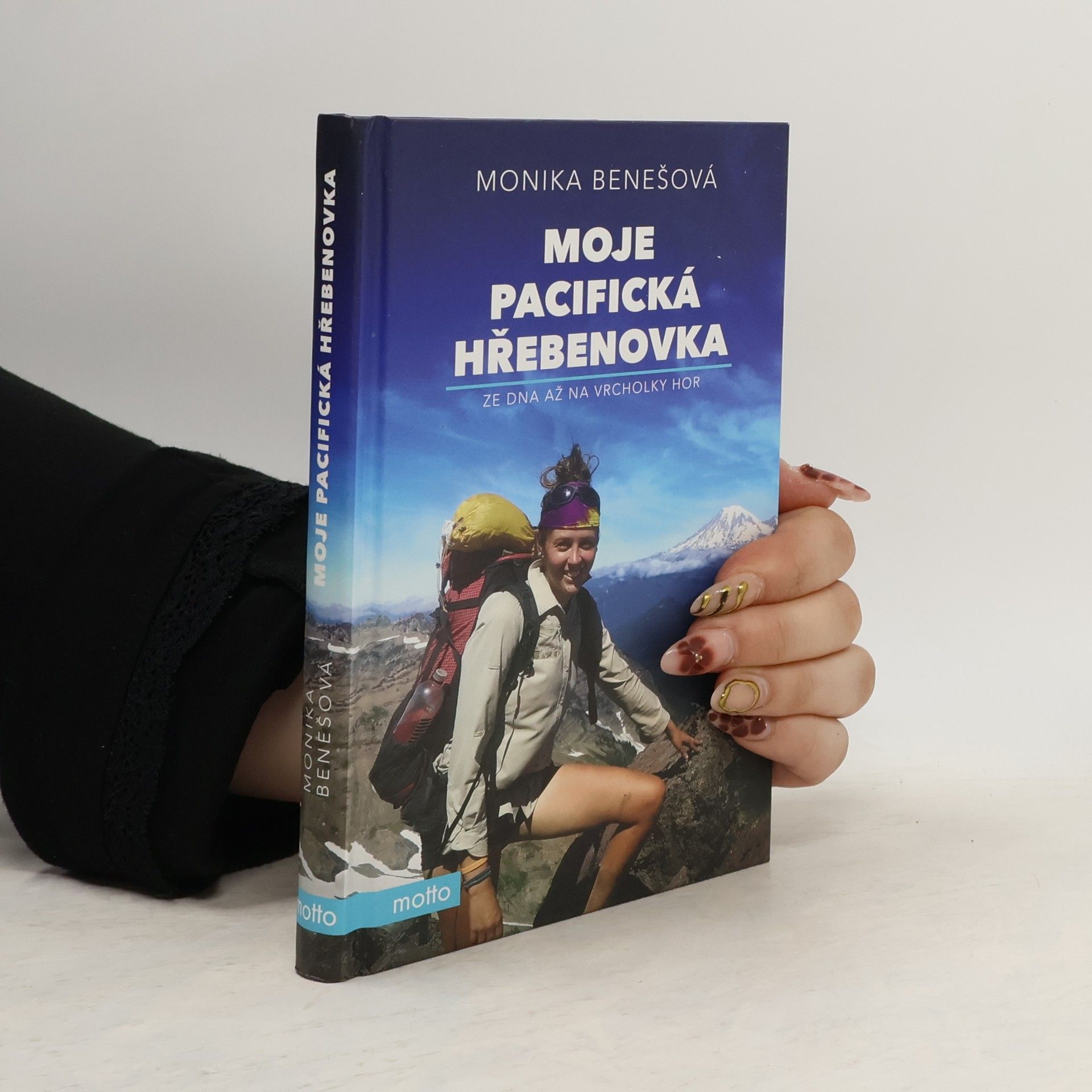 Monika Benešová Moje pacifická hřebenovka