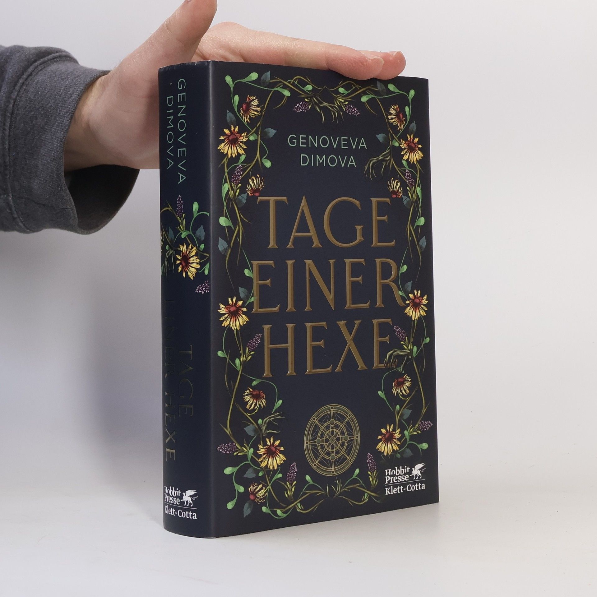 Genoveva Dimova Tage einer Hexe. Das Hexenkompendium der Monster | Limitierte Erstauflage mit wunderschön gestaltetem Farbschnitt