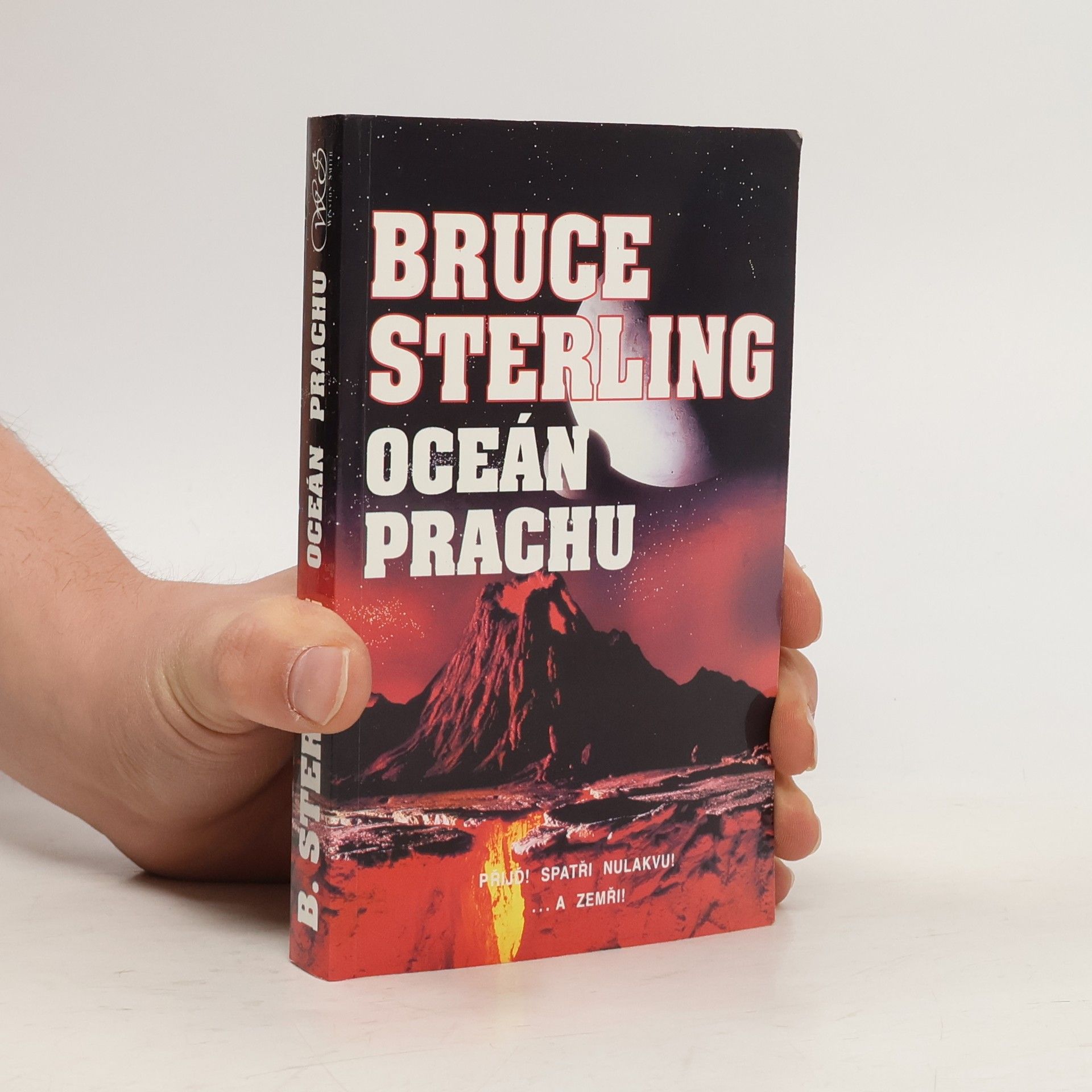 Bruce Sterling Oceán prachu