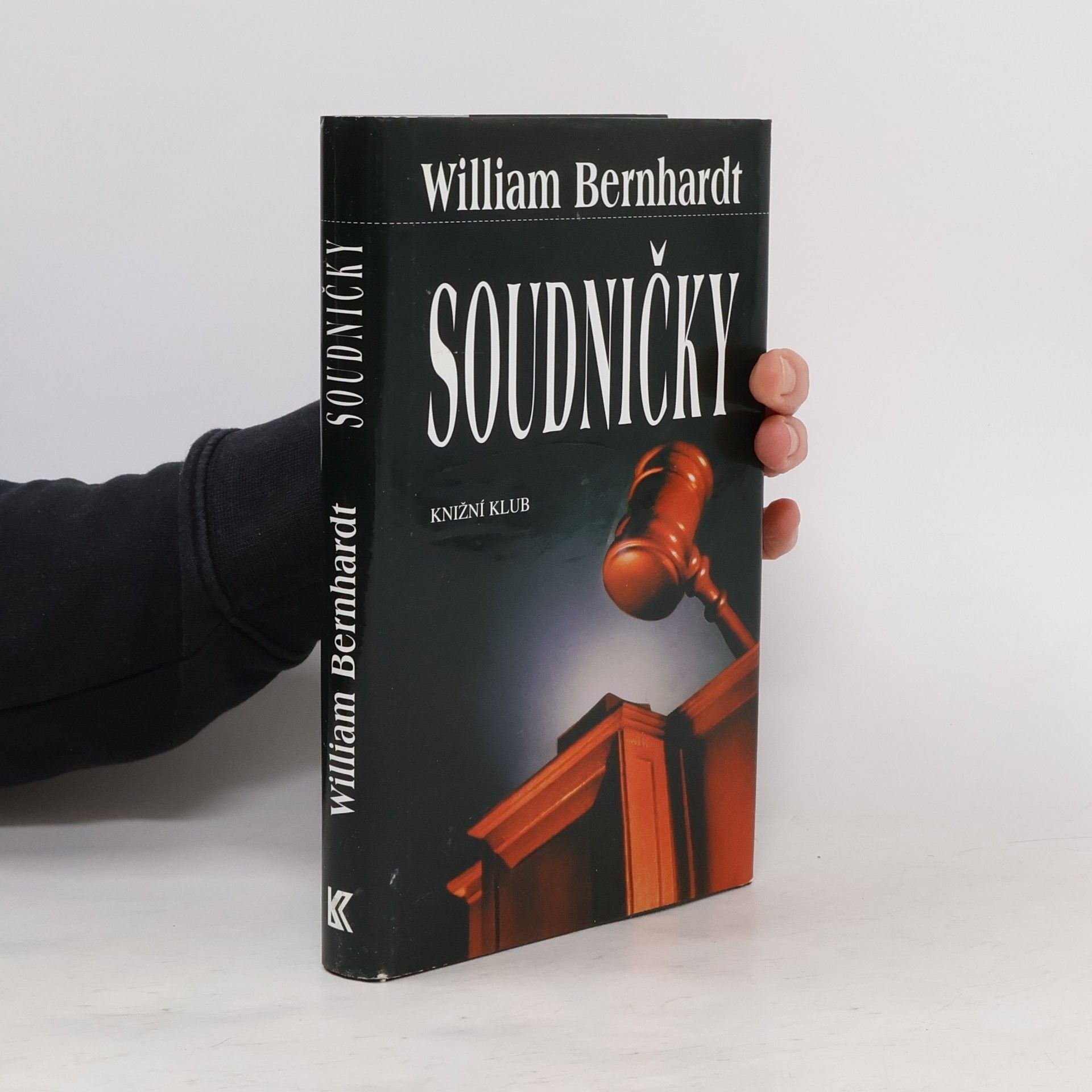 Bernhardt William Soudničky: Jedenáct příběhů ze soudní síně