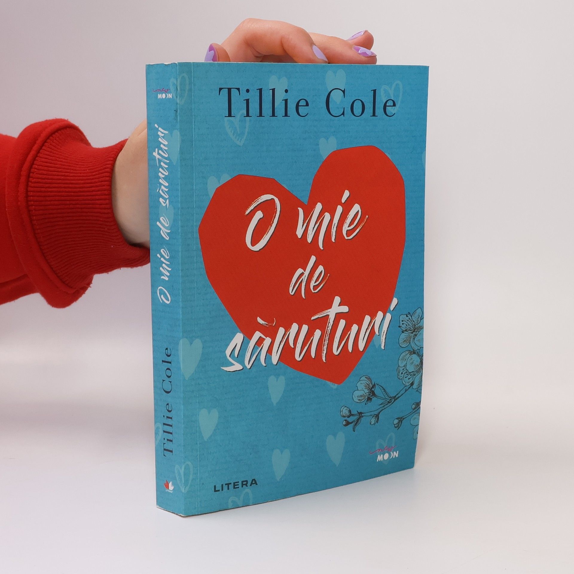 Tillie Cole O Mie De Saruturi