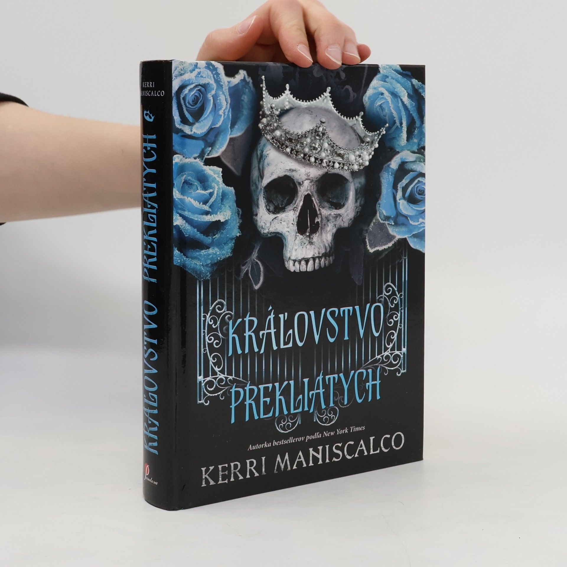 Kerri Maniscalco Kráľovstvo prekliatych