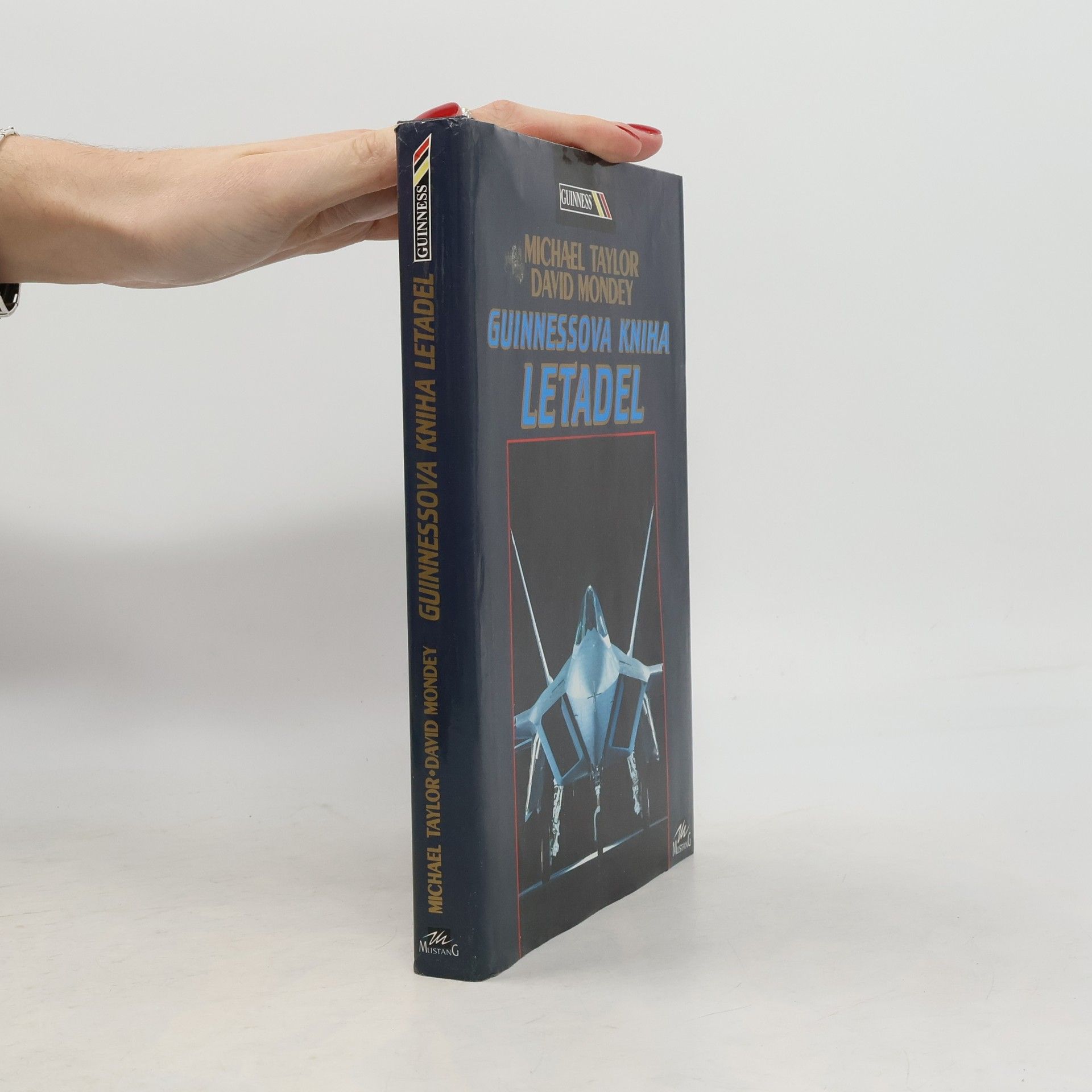 Michael J. H. Taylor Guinnessova kniha letadel