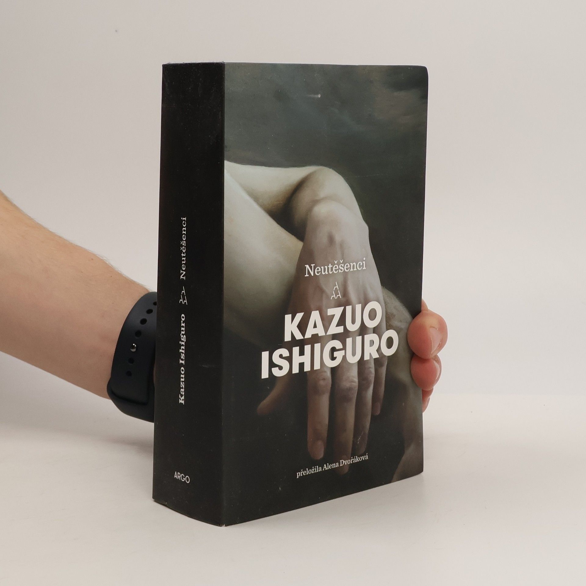 Kazuo Ishiguro Neutěšenci