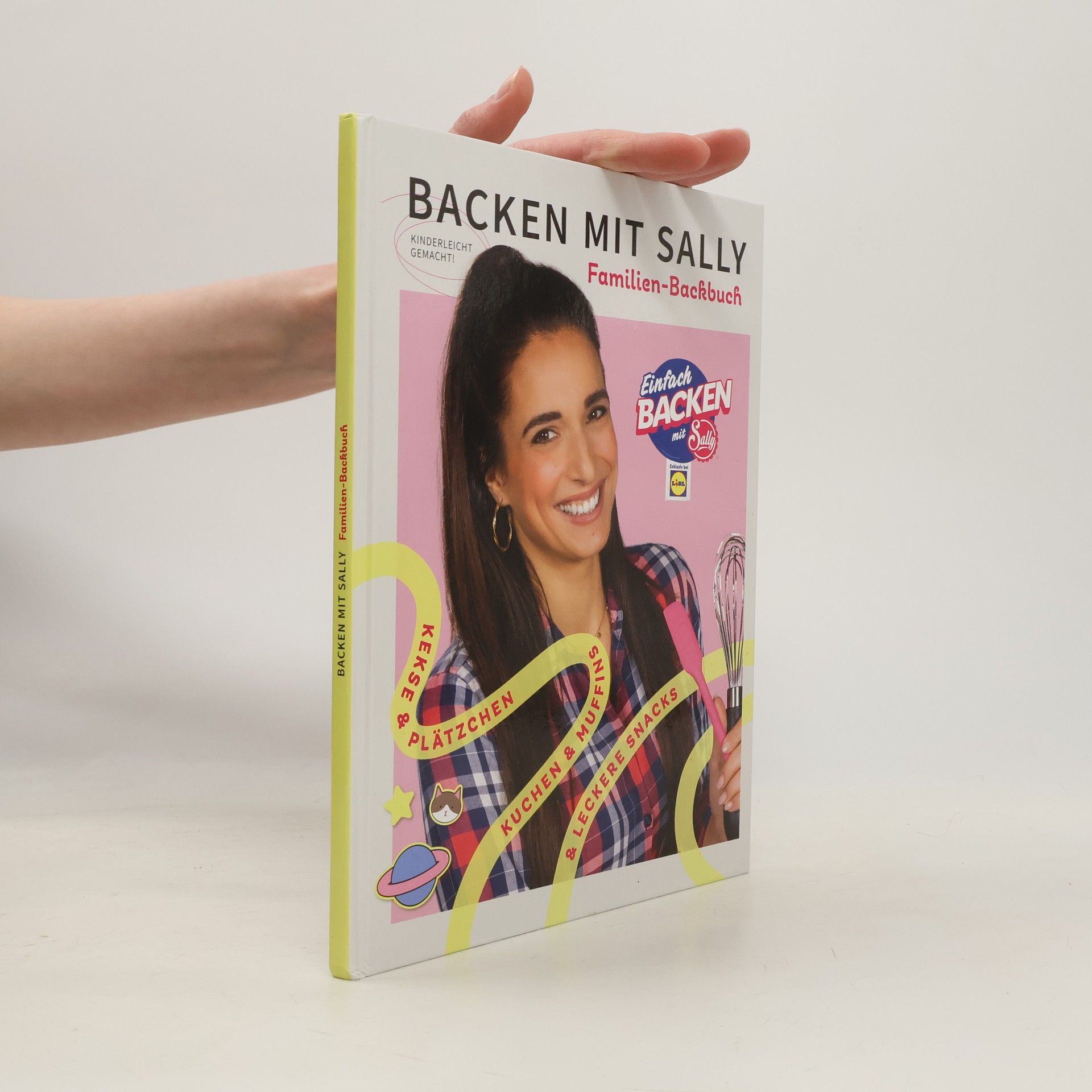 Saliha Özcan Backen mit Sally