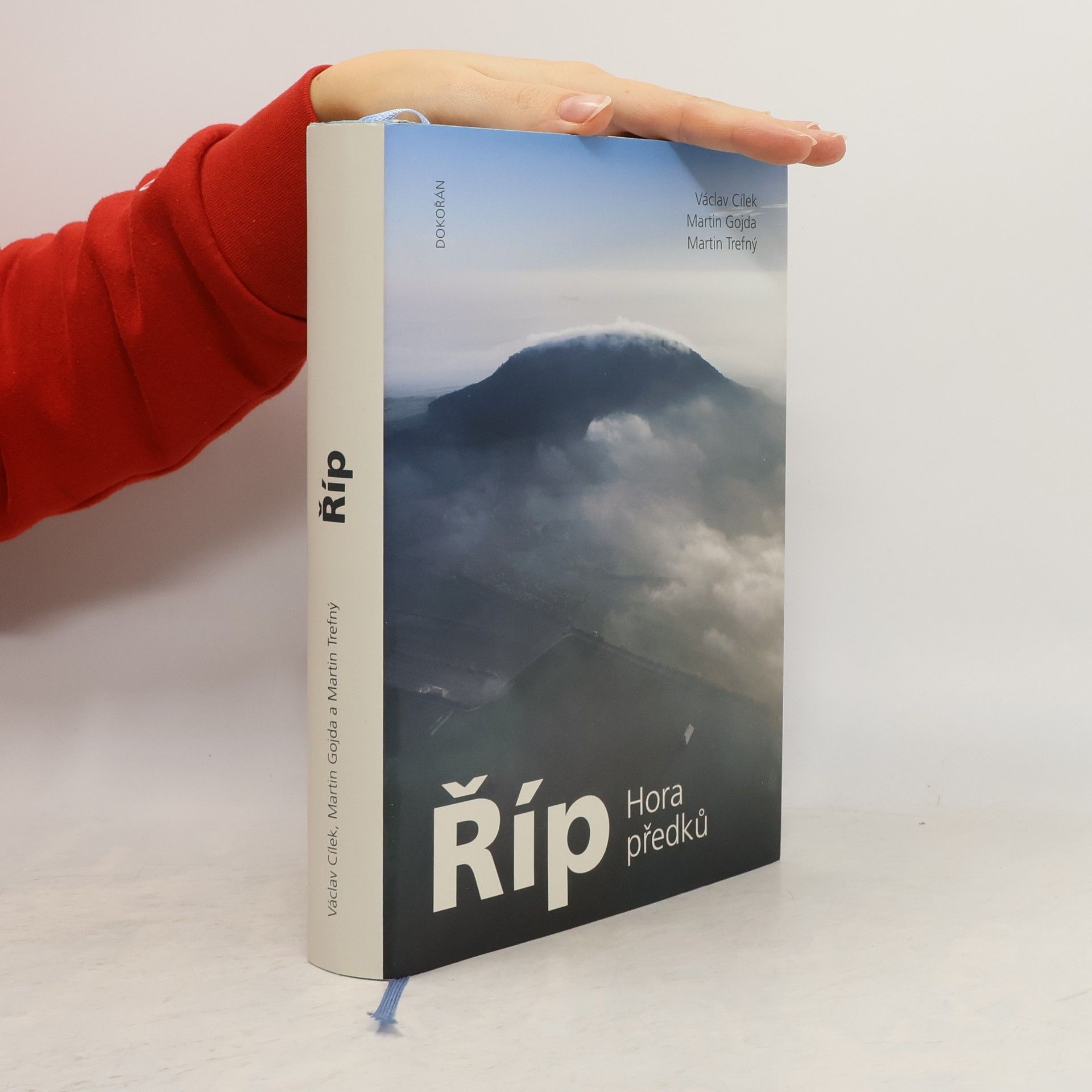 Václav Cílek Říp: Hora předků