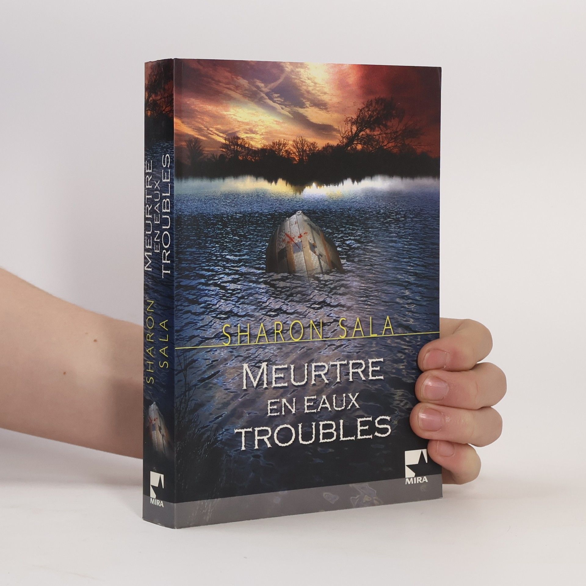 Sharon Sala Meurtre en eaux troubles