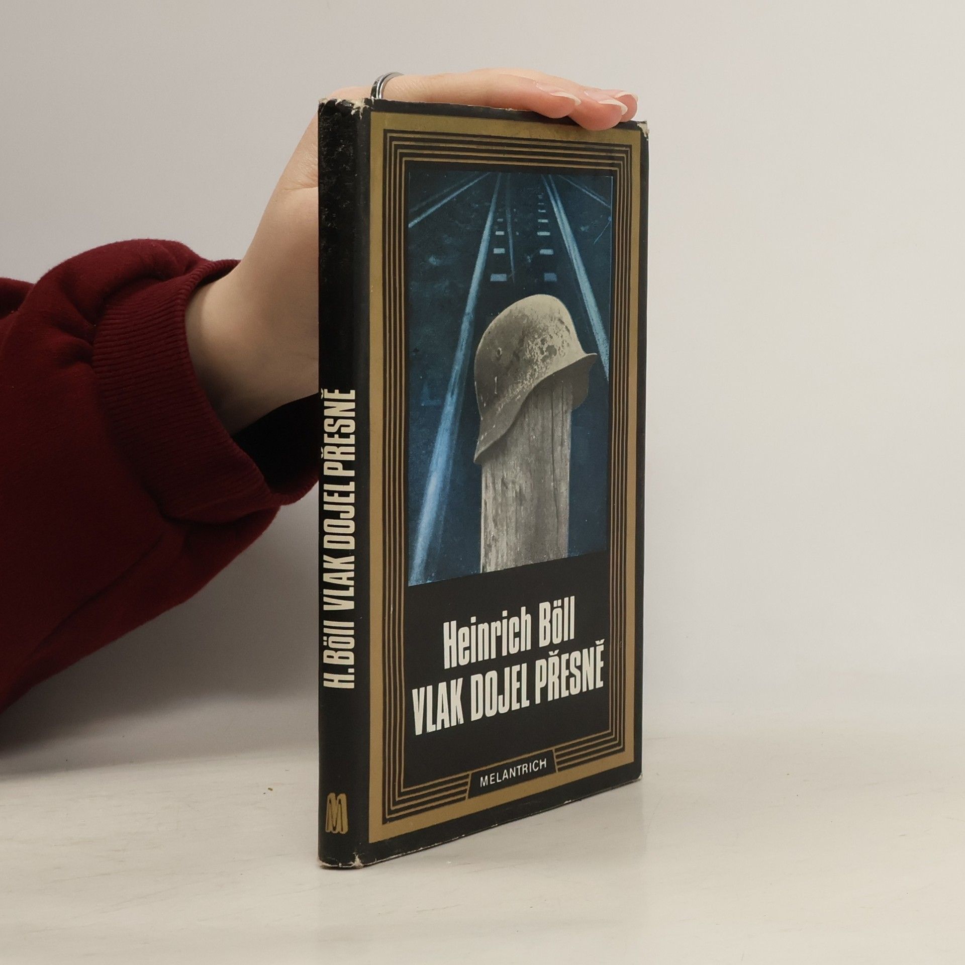 Heinrich Böll Vlak dojel přesně