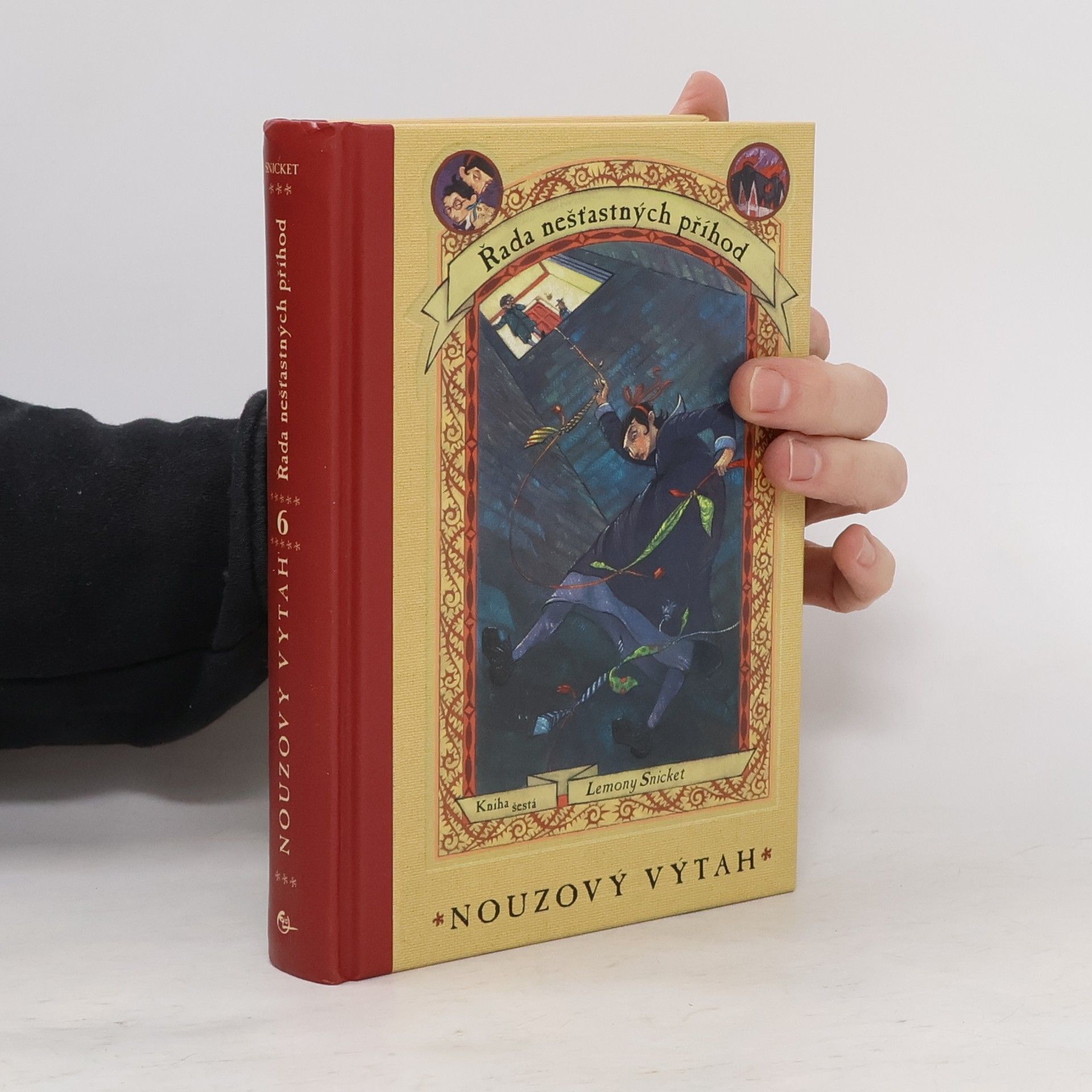 Lemony Snicket Řada nešťastných příhod 6. Nouzový výtah