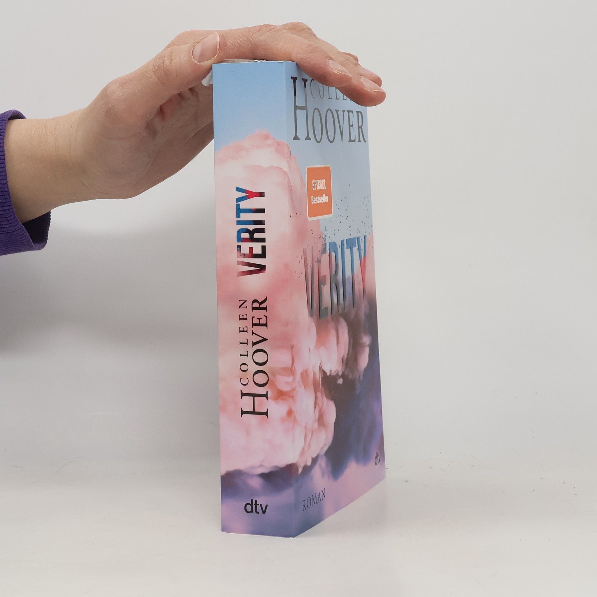 Colleen Hoover Verity