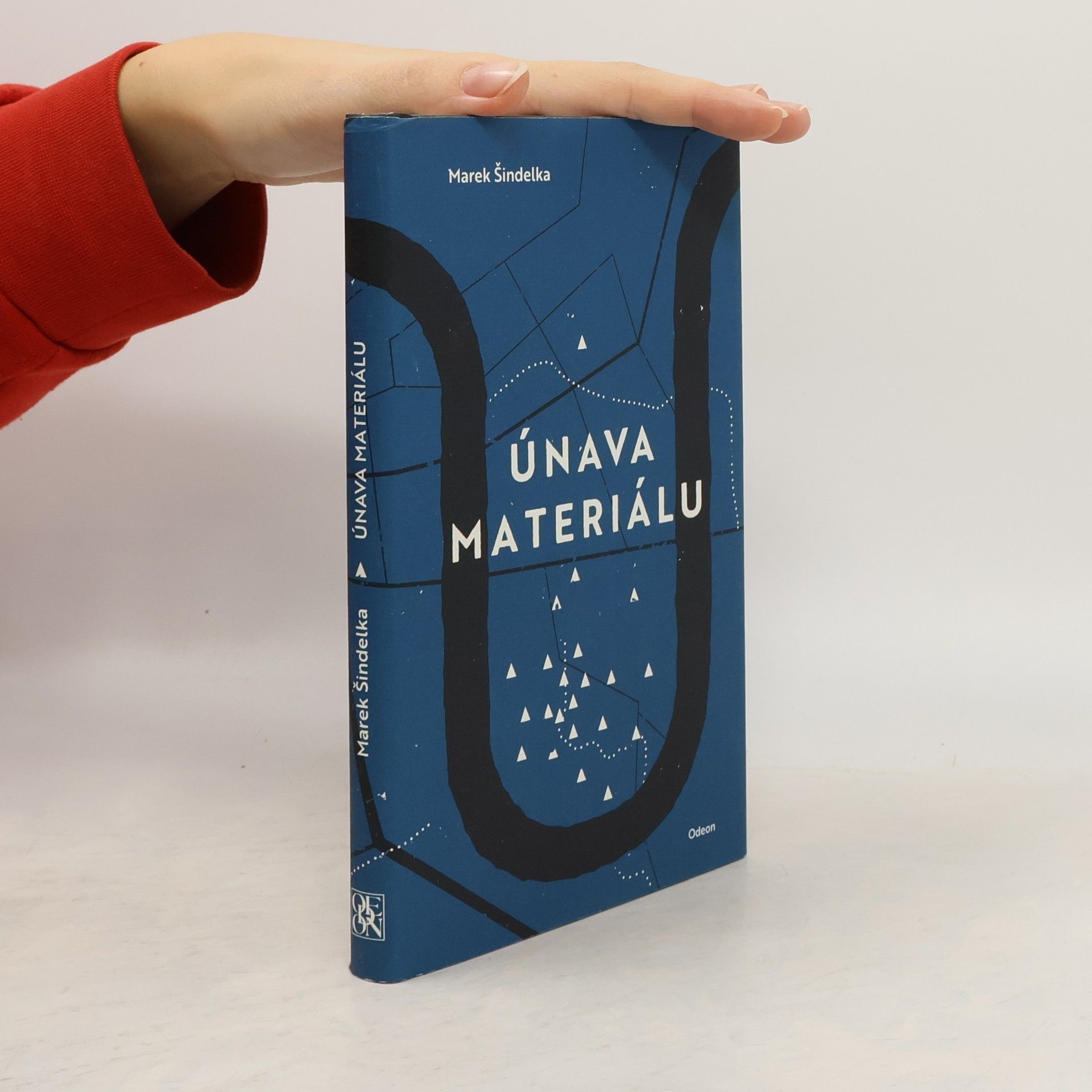 Marek Šindelka Únava materiálu