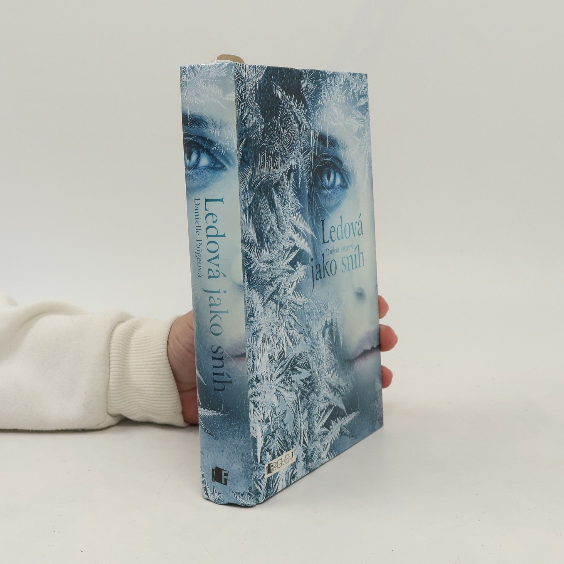 Danielle Paige Ledová jako sníh