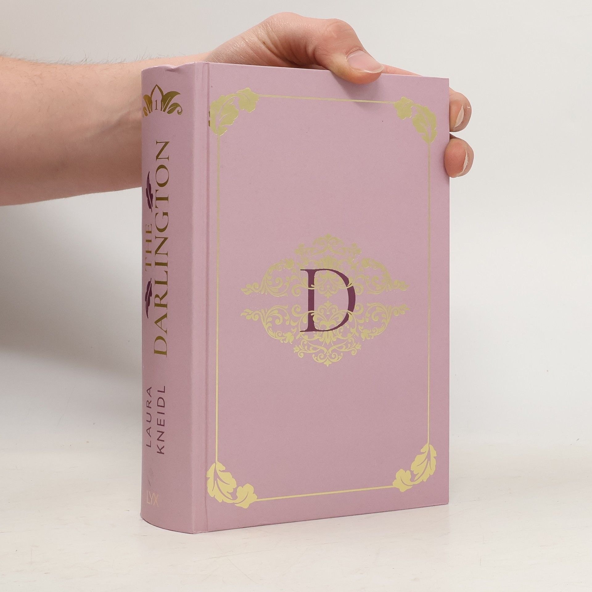 Laura Kneidl The Darlington