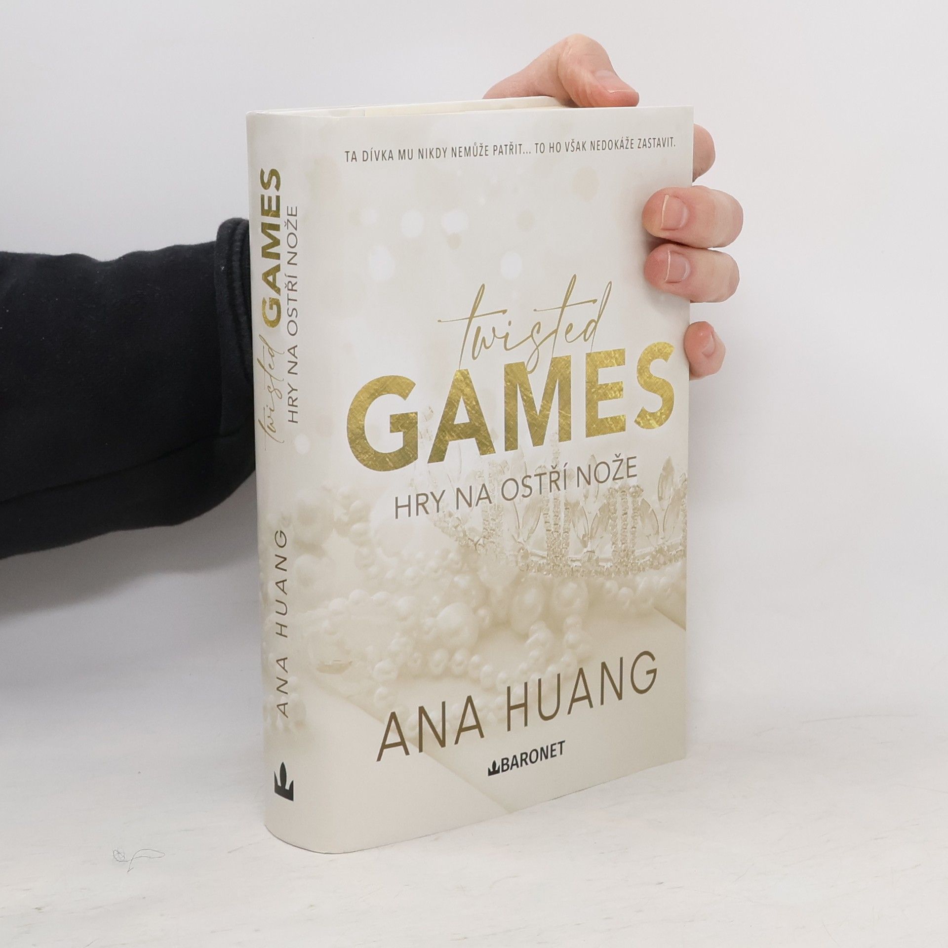 Ivana Dresia Twisted games. Hry na ostří nože