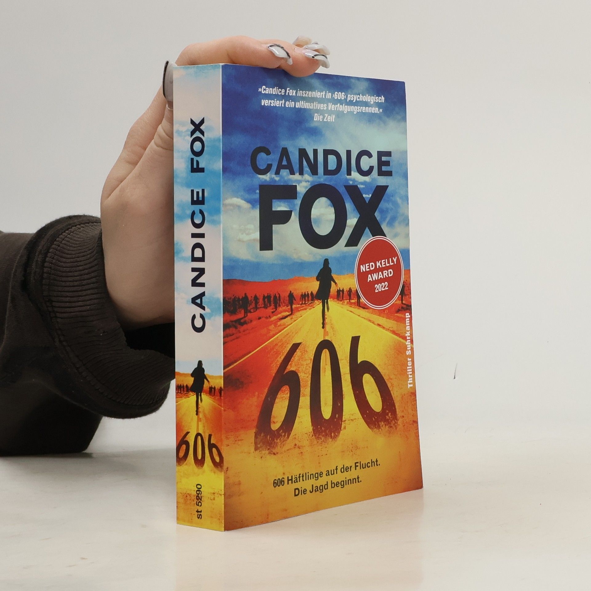 Candice Fox 606