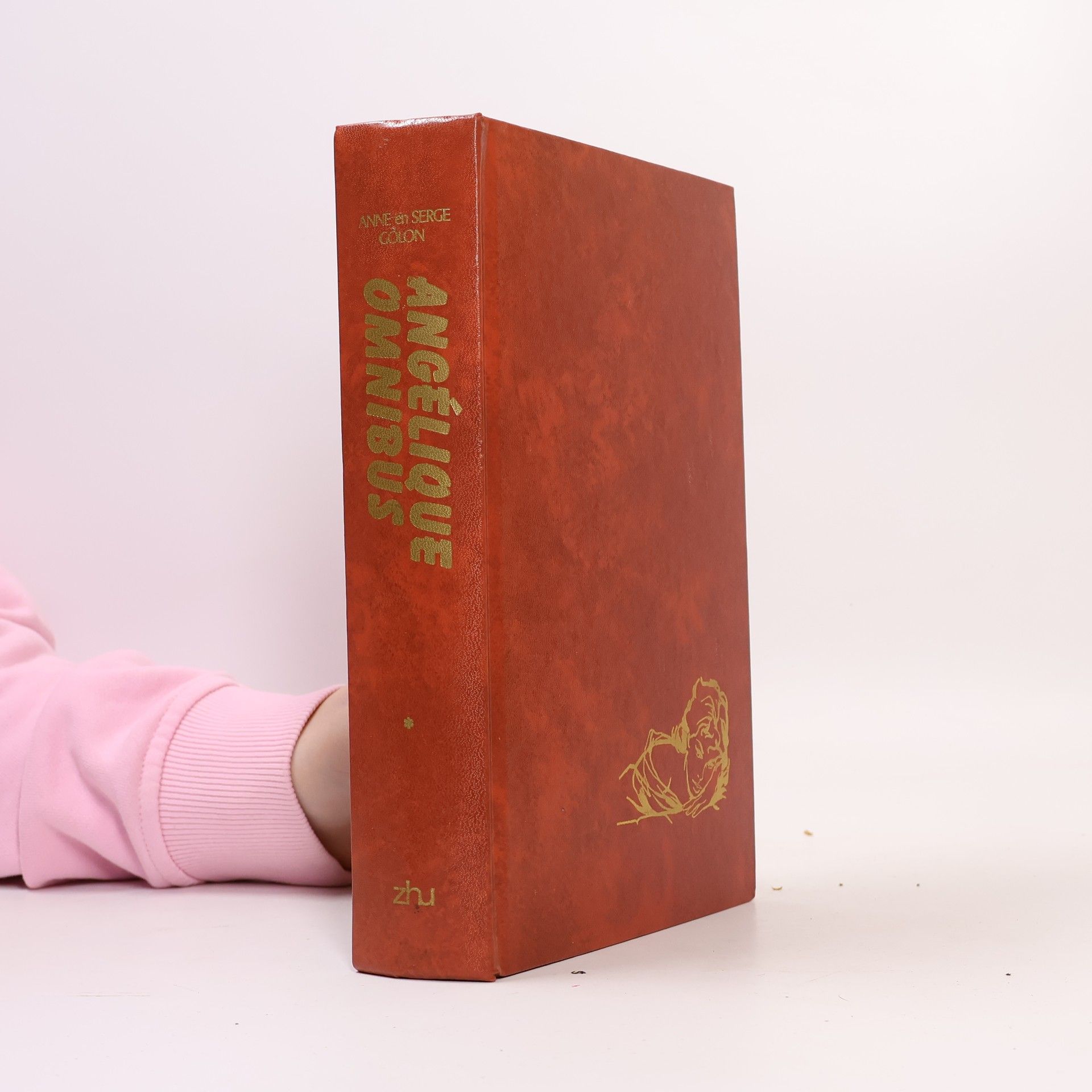 Anne Colon Angelique Omnibus