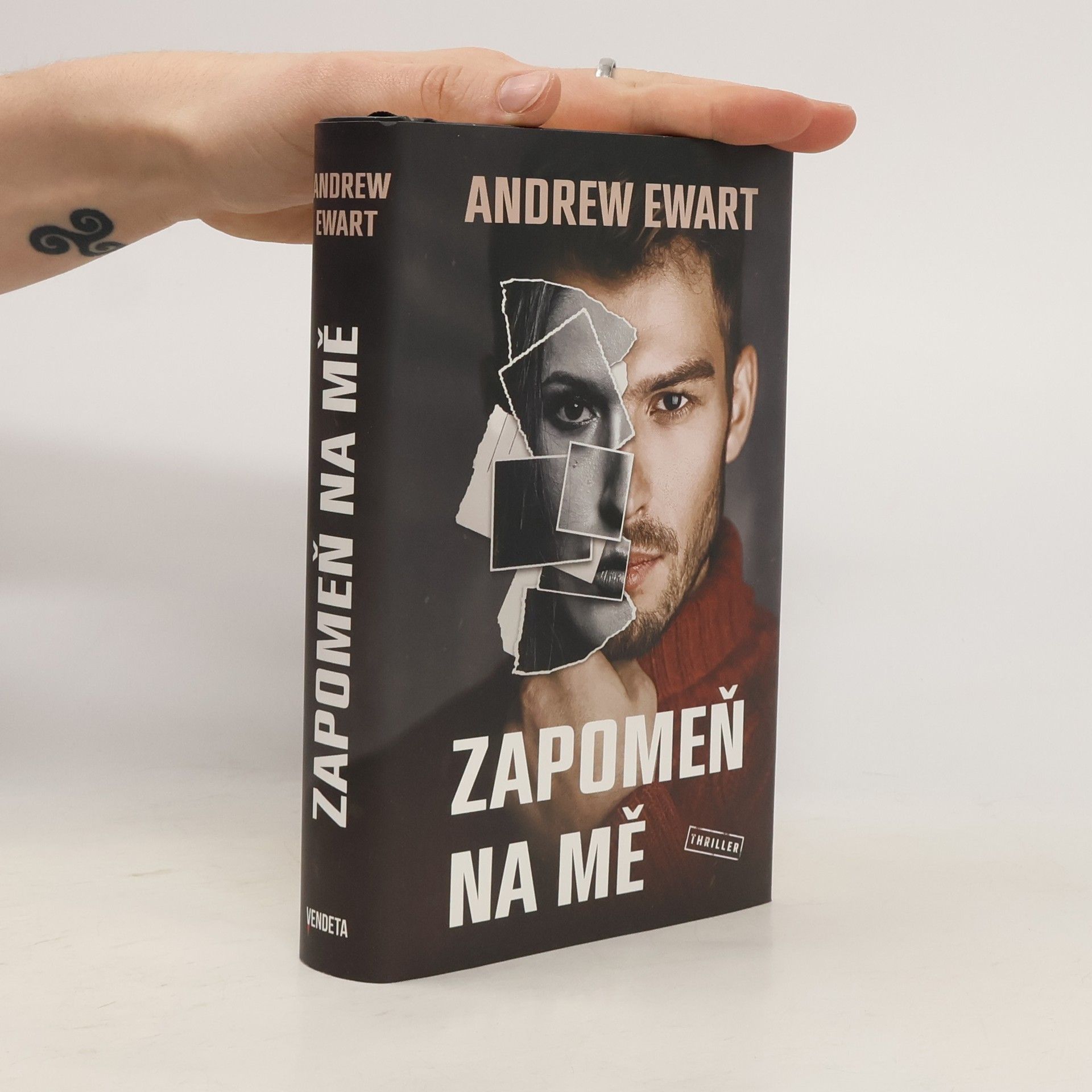 Andrew Ewart Zapomeň na mě