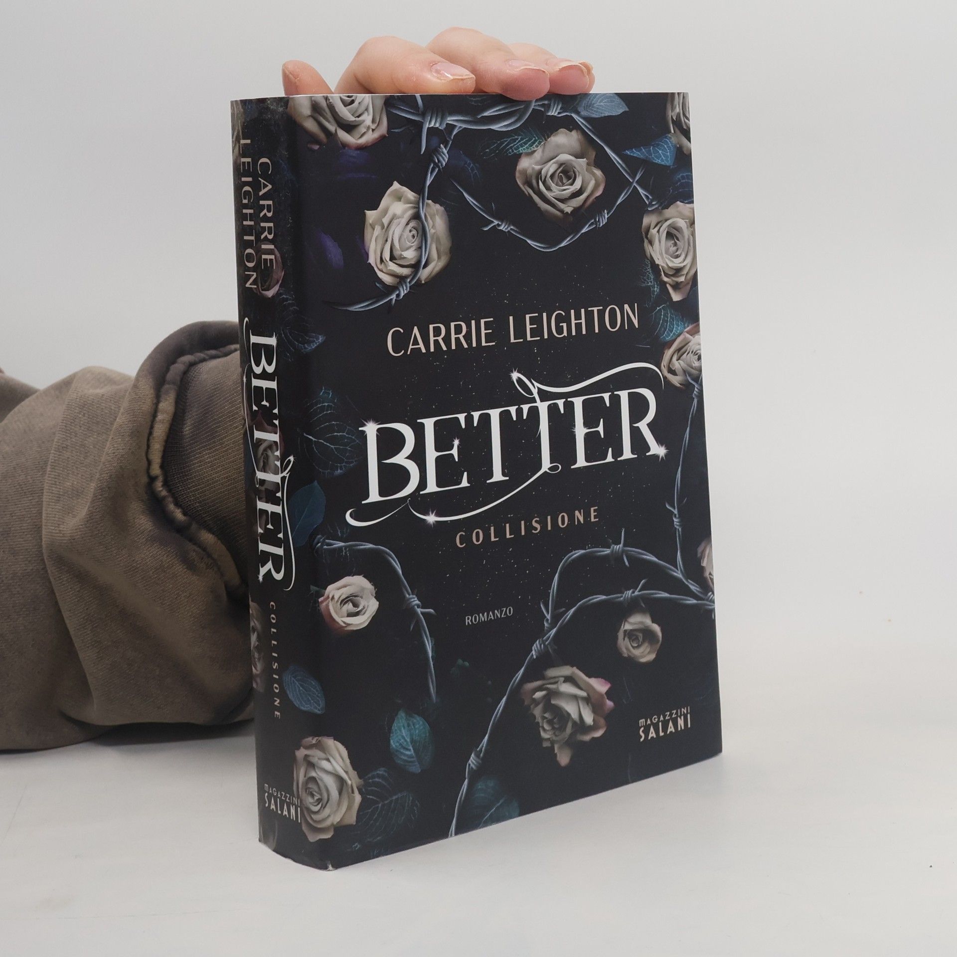 Carrie Leighton Better. Collisione