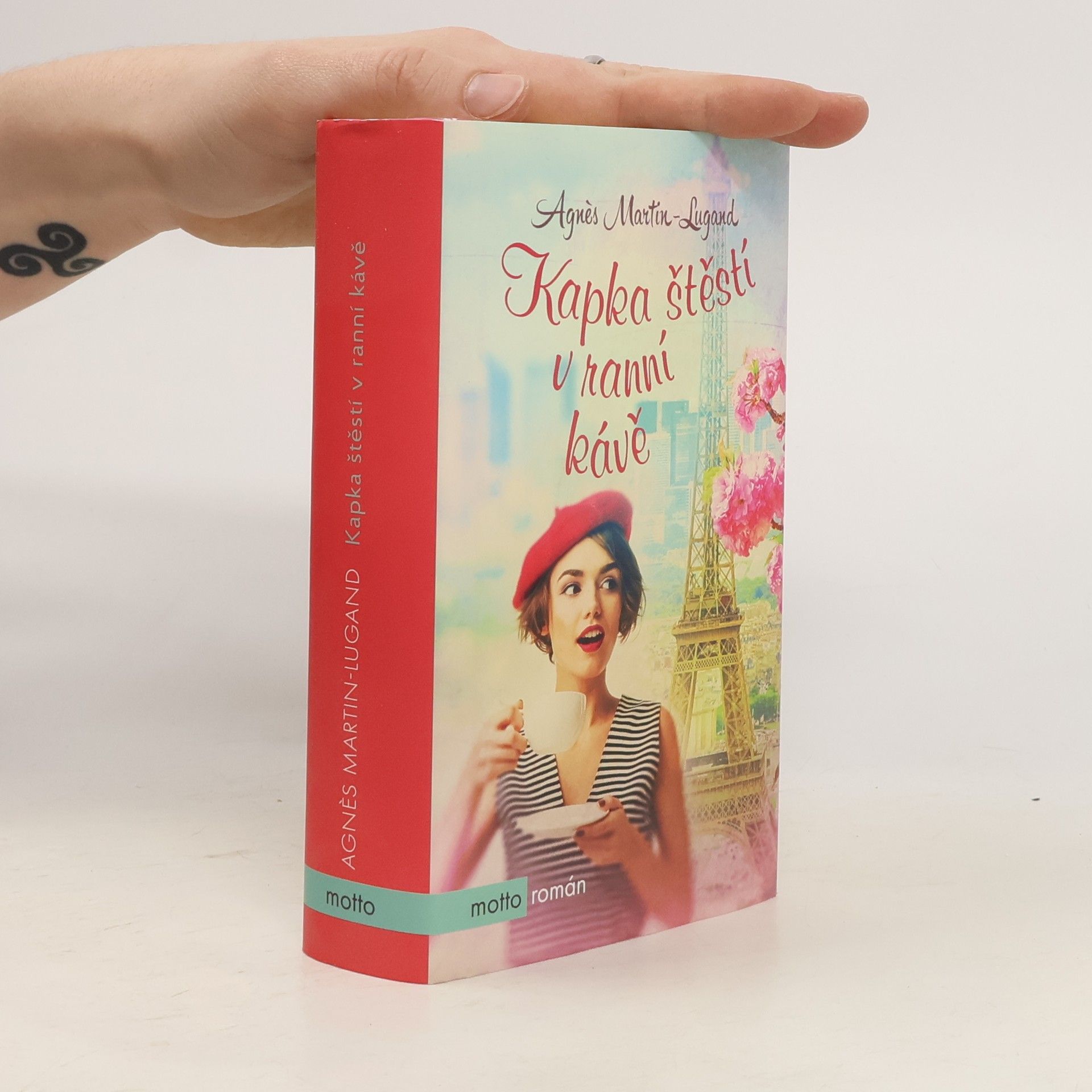 Agnès Martin-Lugand Kapka štěstí v ranní kávě