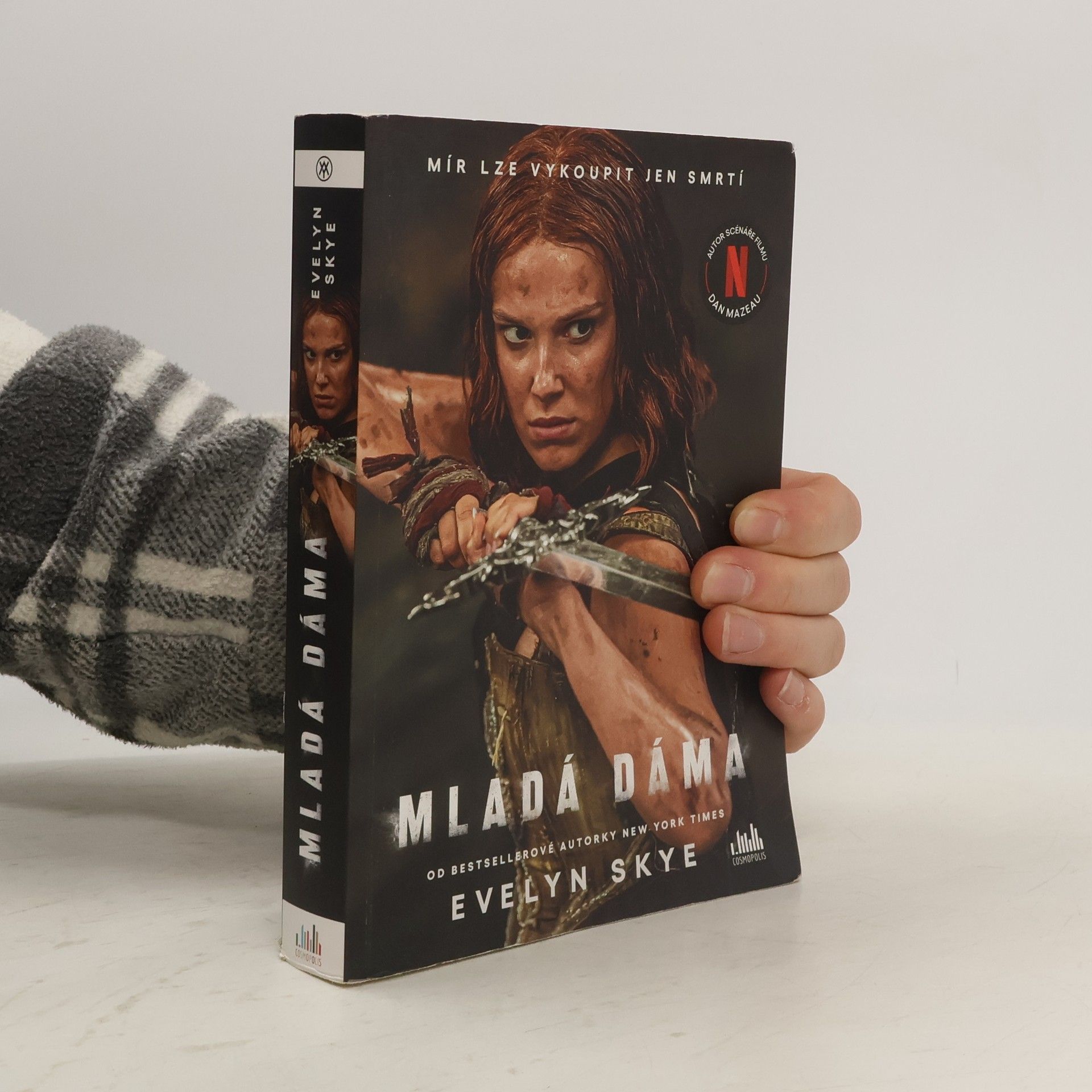 Skye Evelyn Mladá dáma