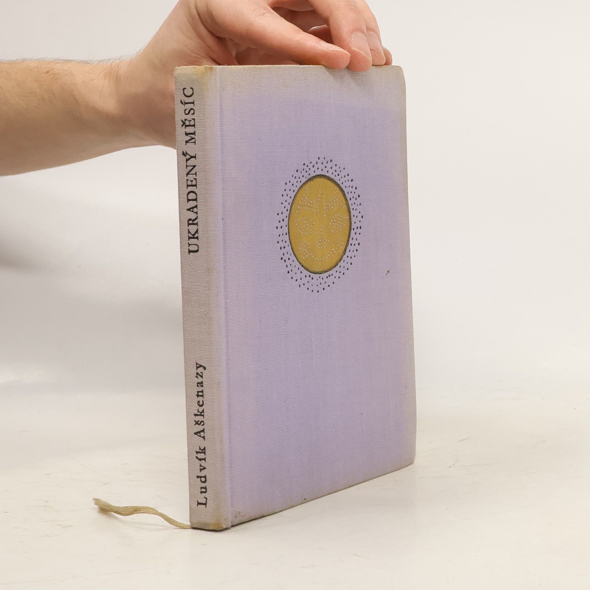 Ludvík Aškenazy Ukradený měsíc