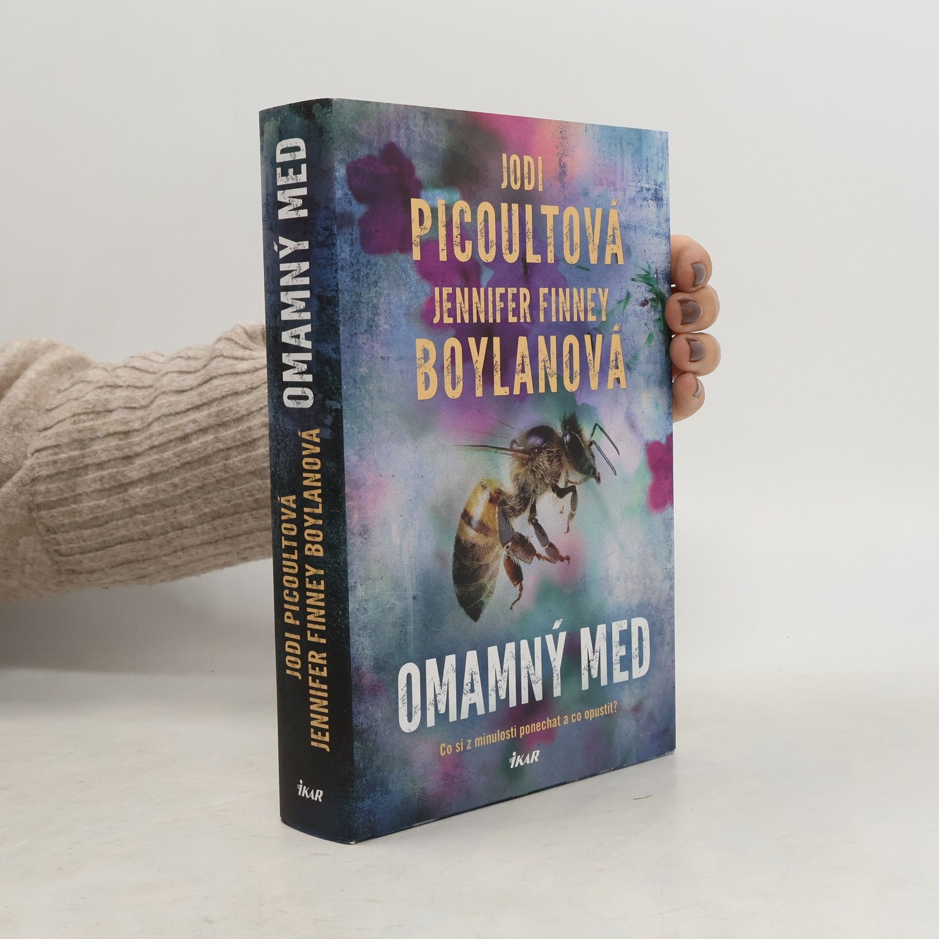 Jodi Picoult Omamný med