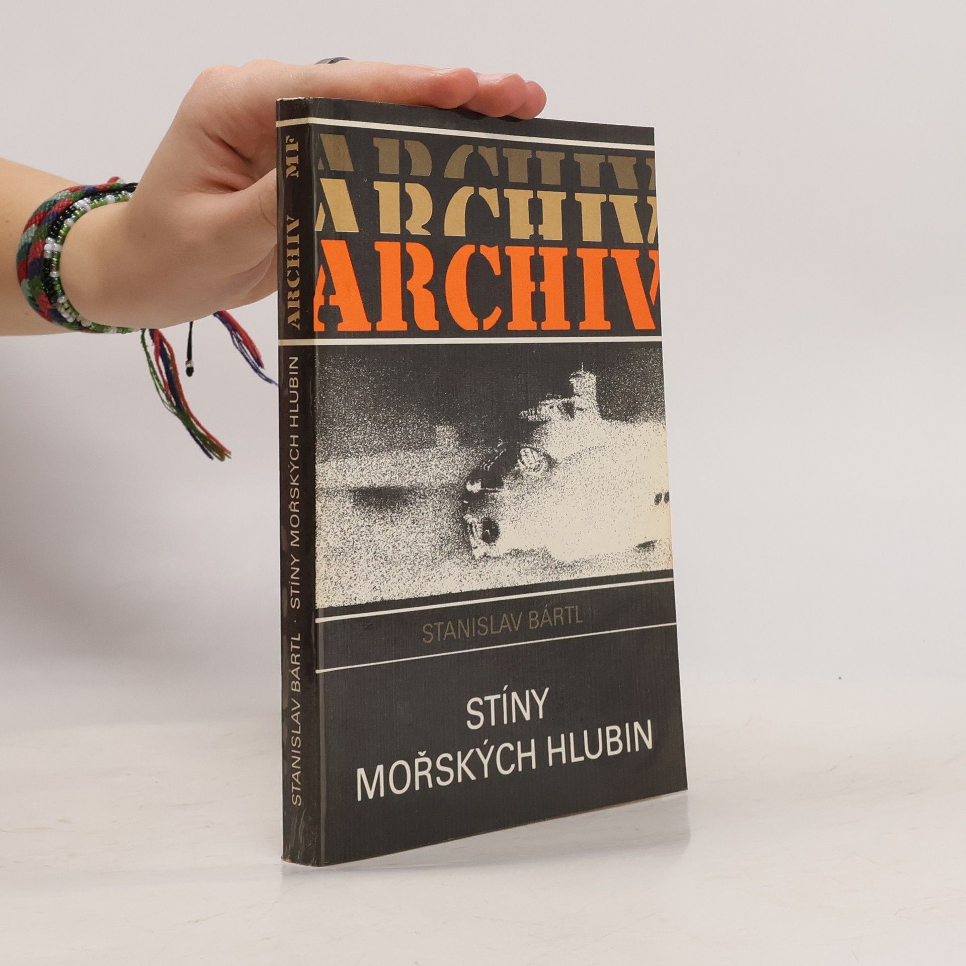 Stanislav Bártl Stíny mořských hlubin