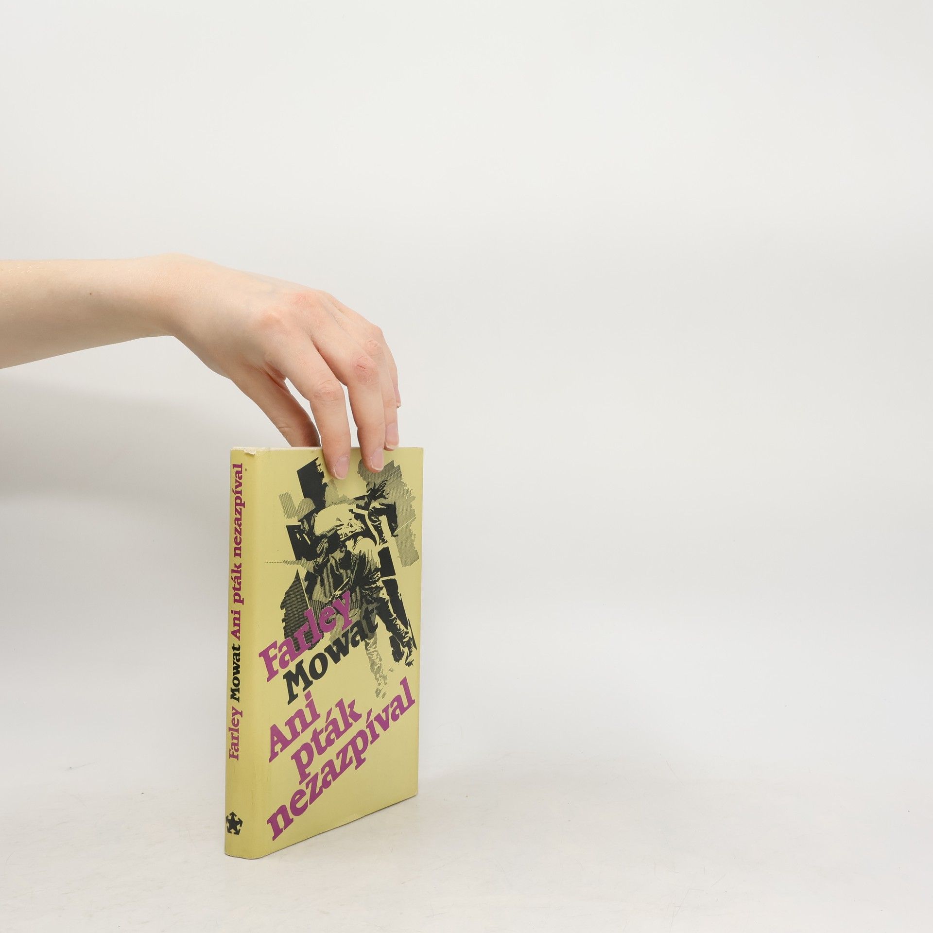 Farley Mowat Ani pták nezazpíval