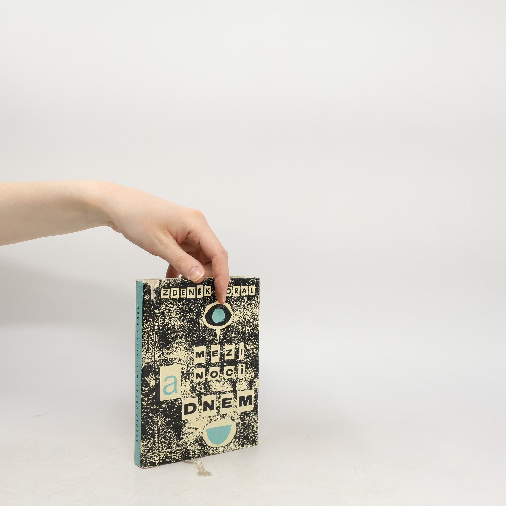 Zdeněk Horal Mezi nocí a dnem