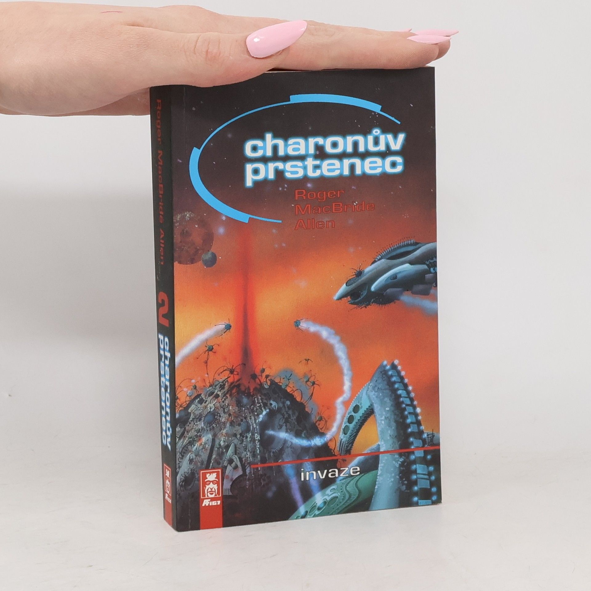 Roger MacBride Allen Charonův prstenec, Invaze