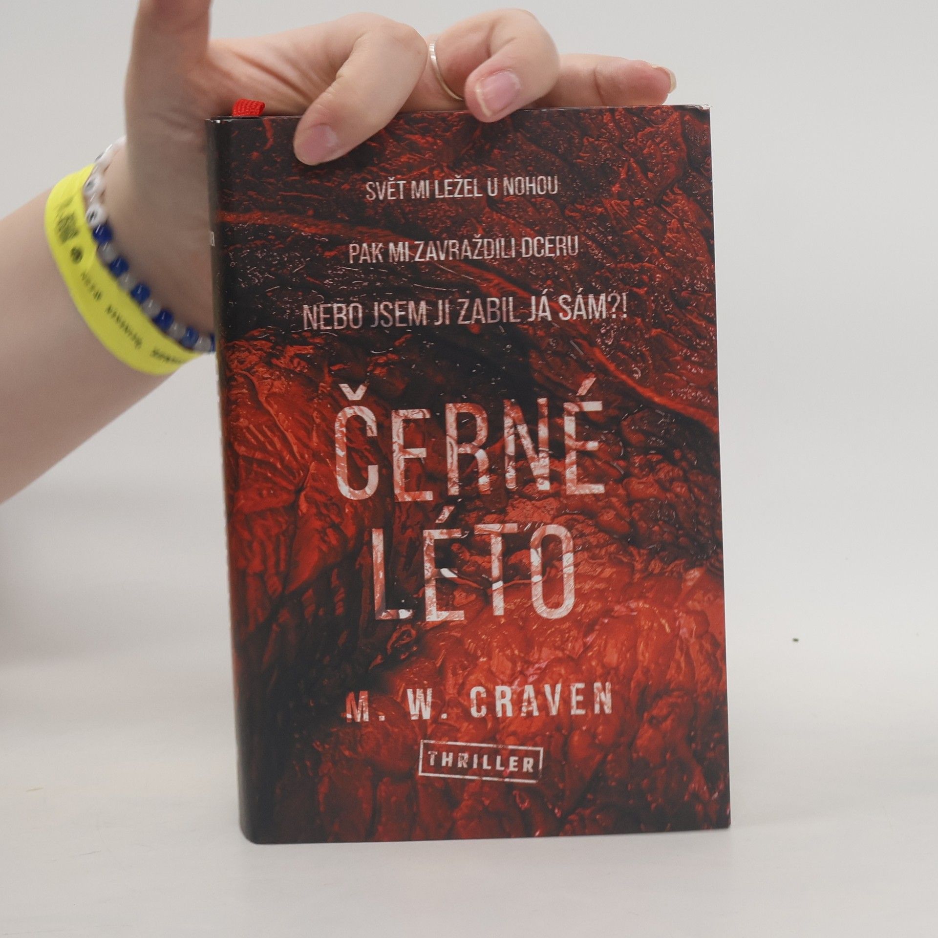 M. W. Craven Černé léto