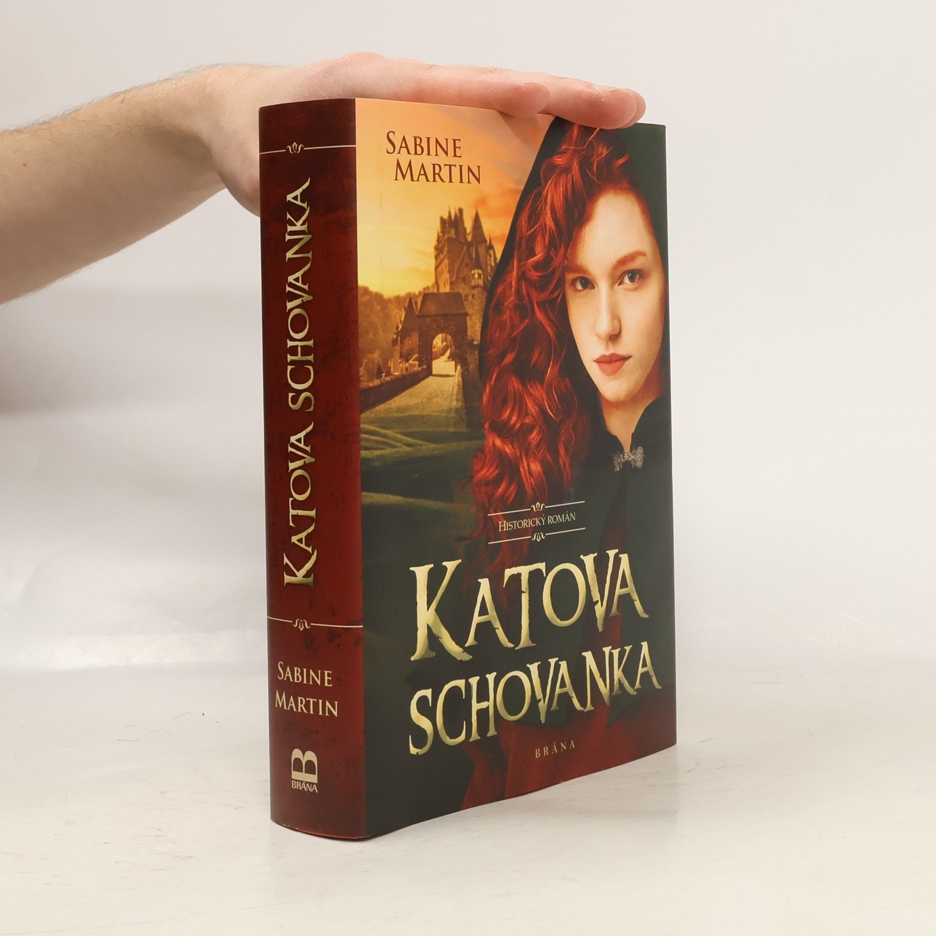 Sabine Martin Katova schovanka