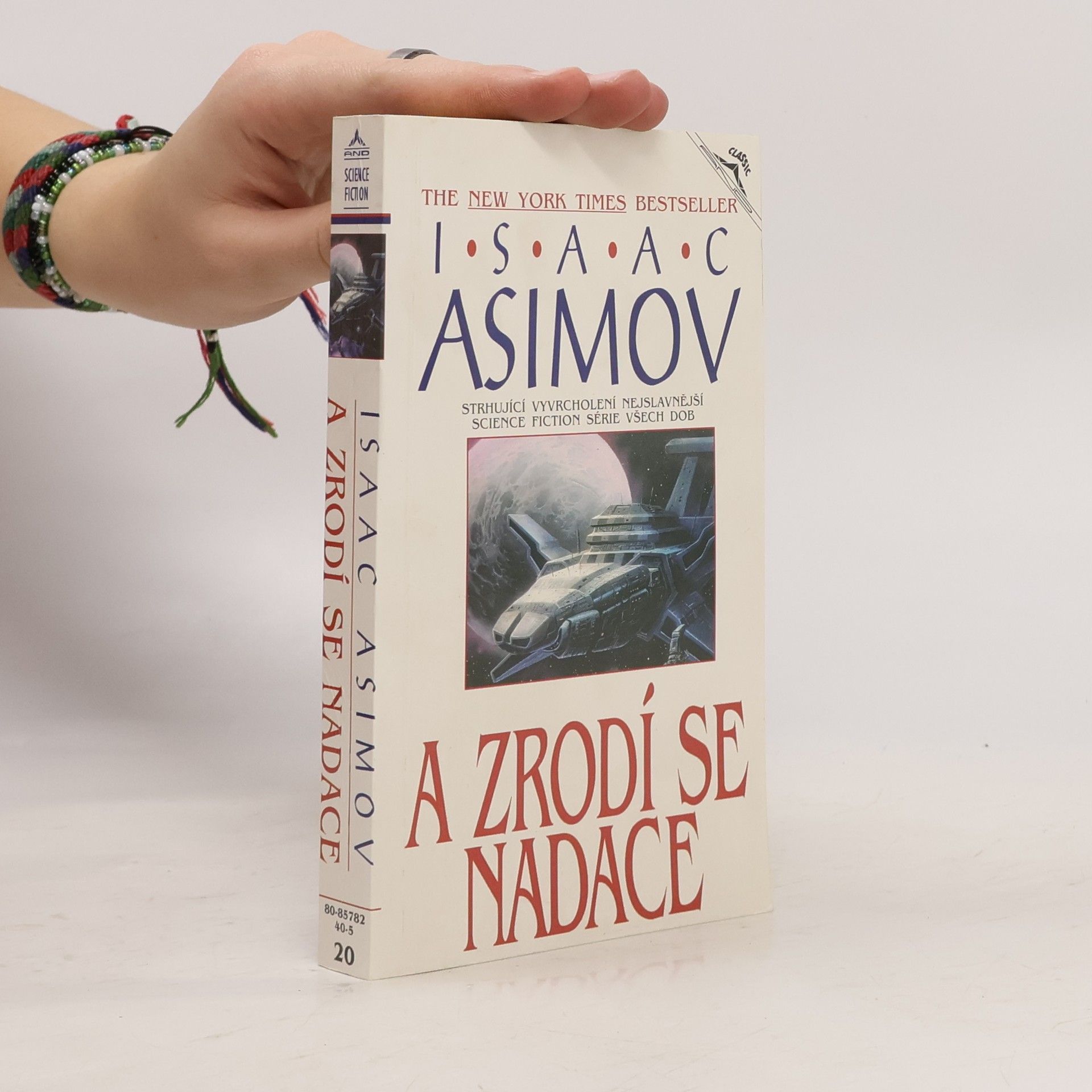 Isaac Asimov A zrodí se Nadace