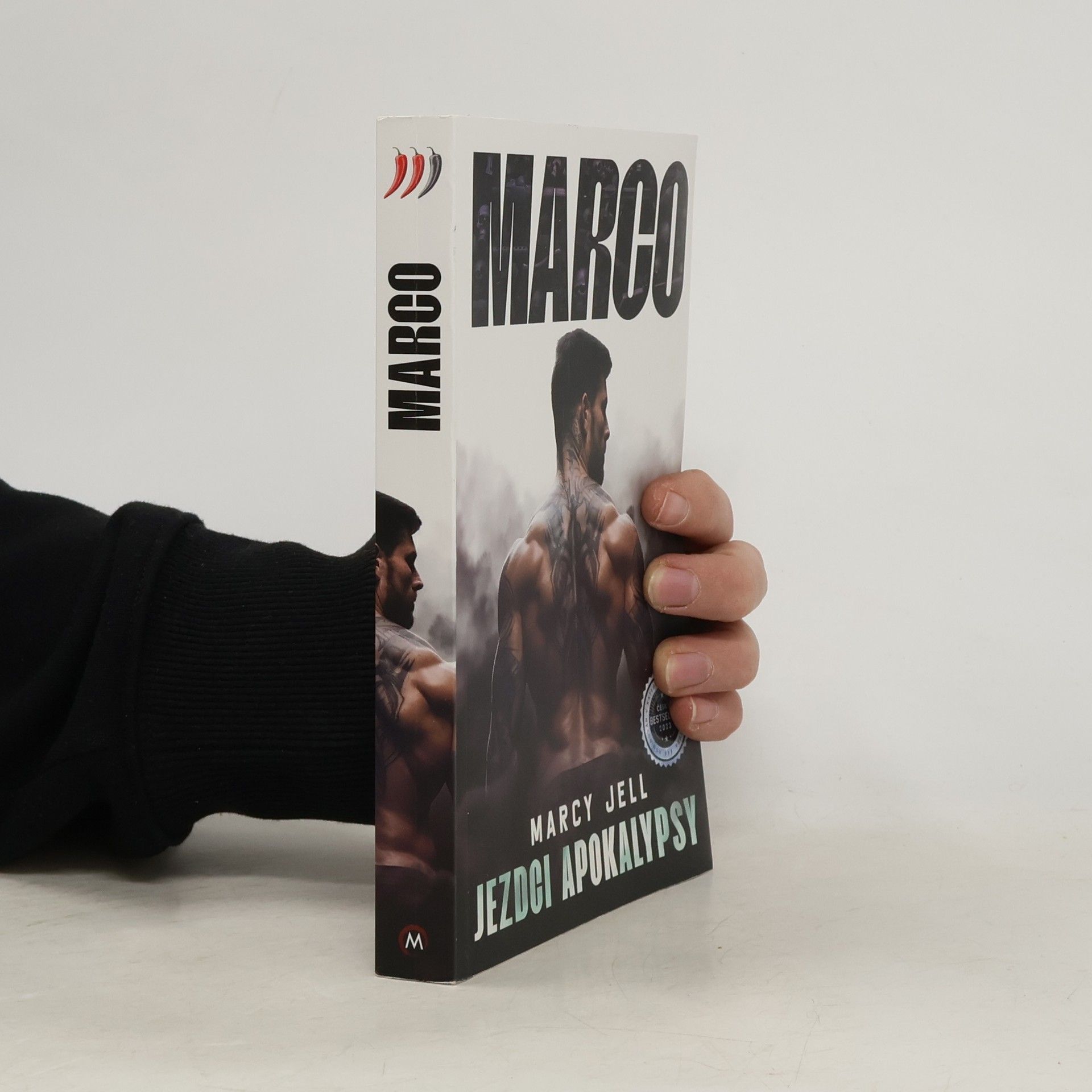 Marcy Jell Jezdci apokalypsy. Kniha první, Marco