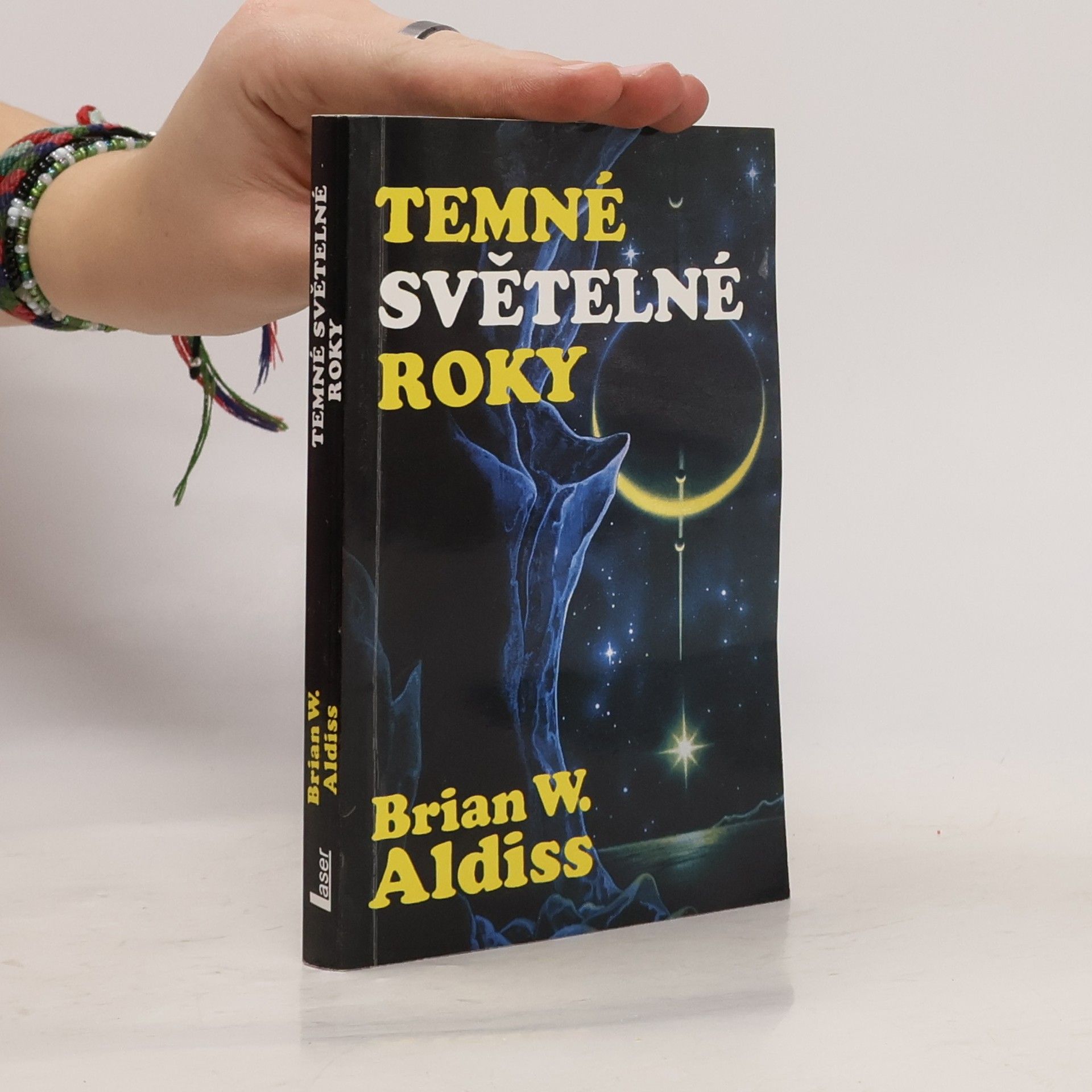 Brian Aldiss Temné světelné roky