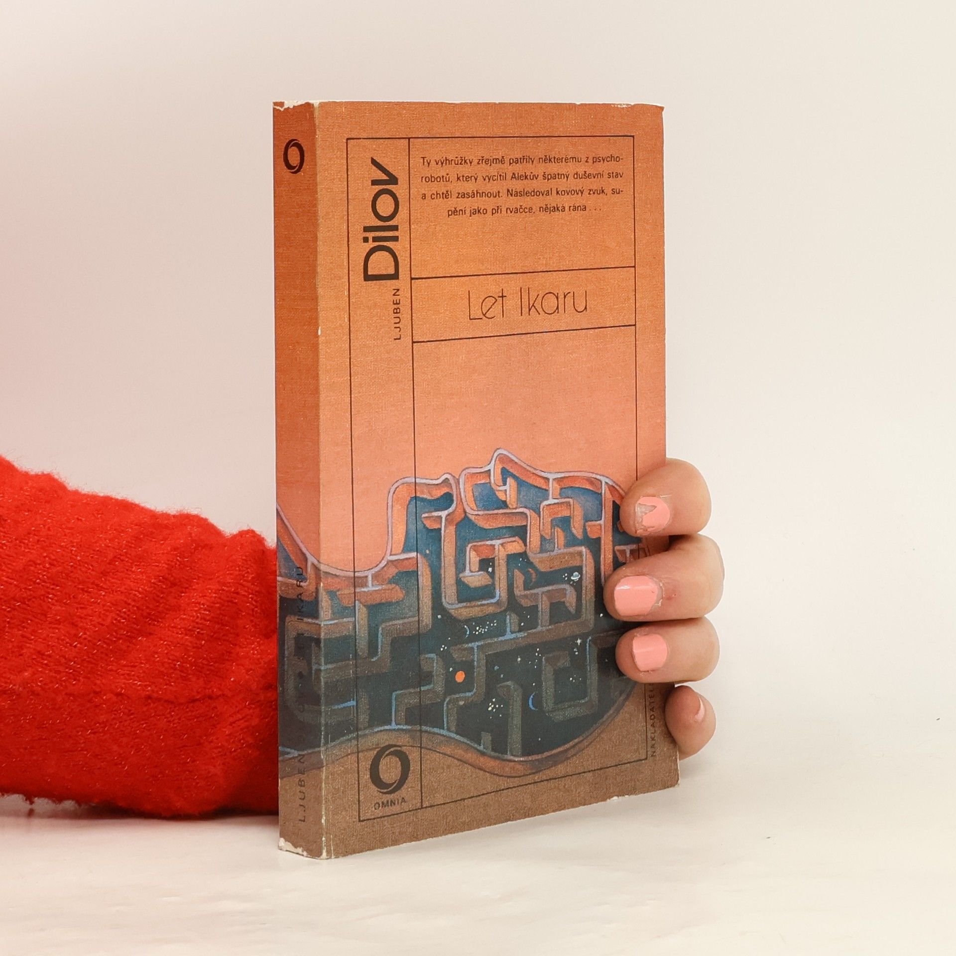 Ljuben Dilov Let Ikaru