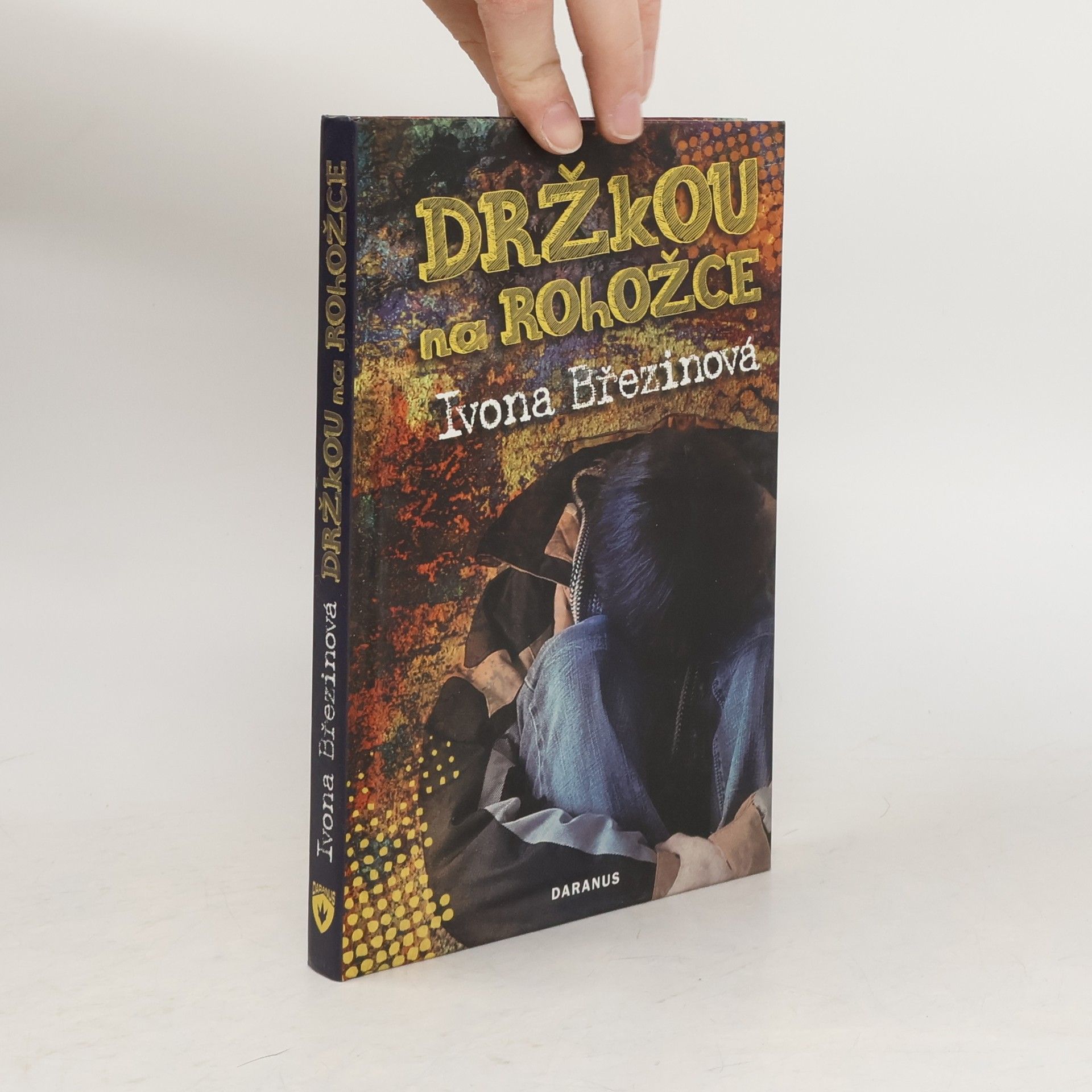 Ivona Březinová Držkou na rohožce