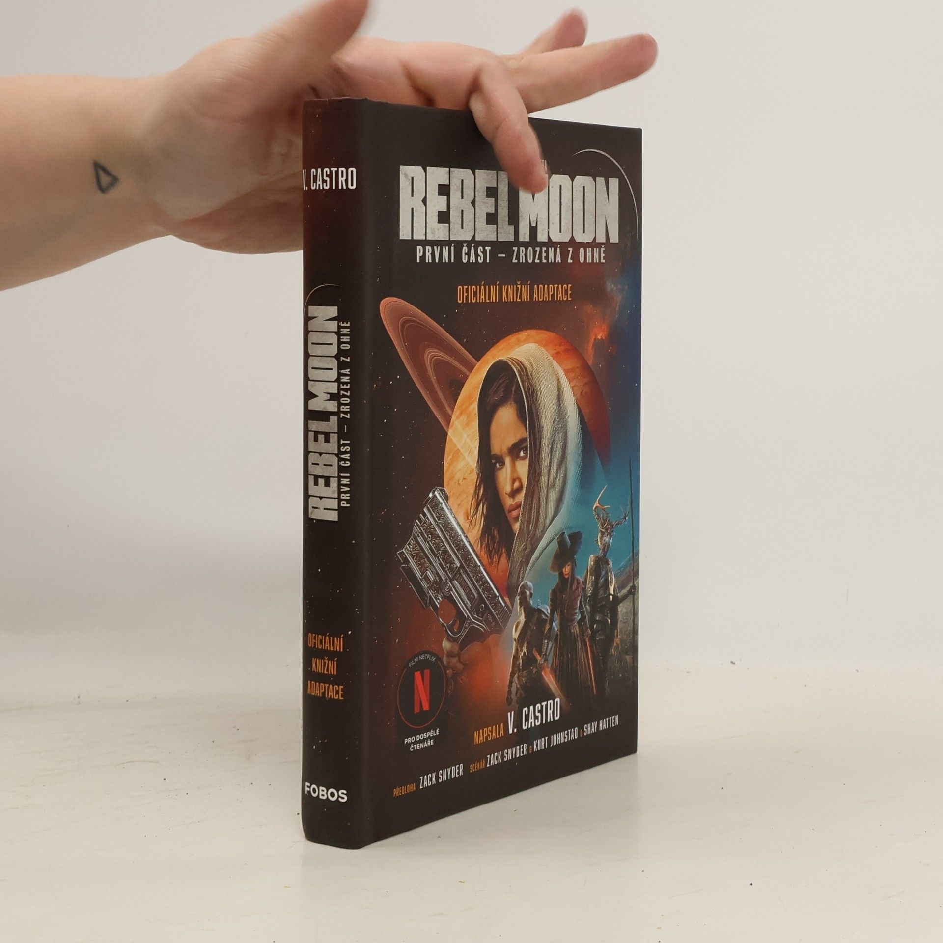 Šárka Králíková Rebel Moon I. Zrozená z ohně