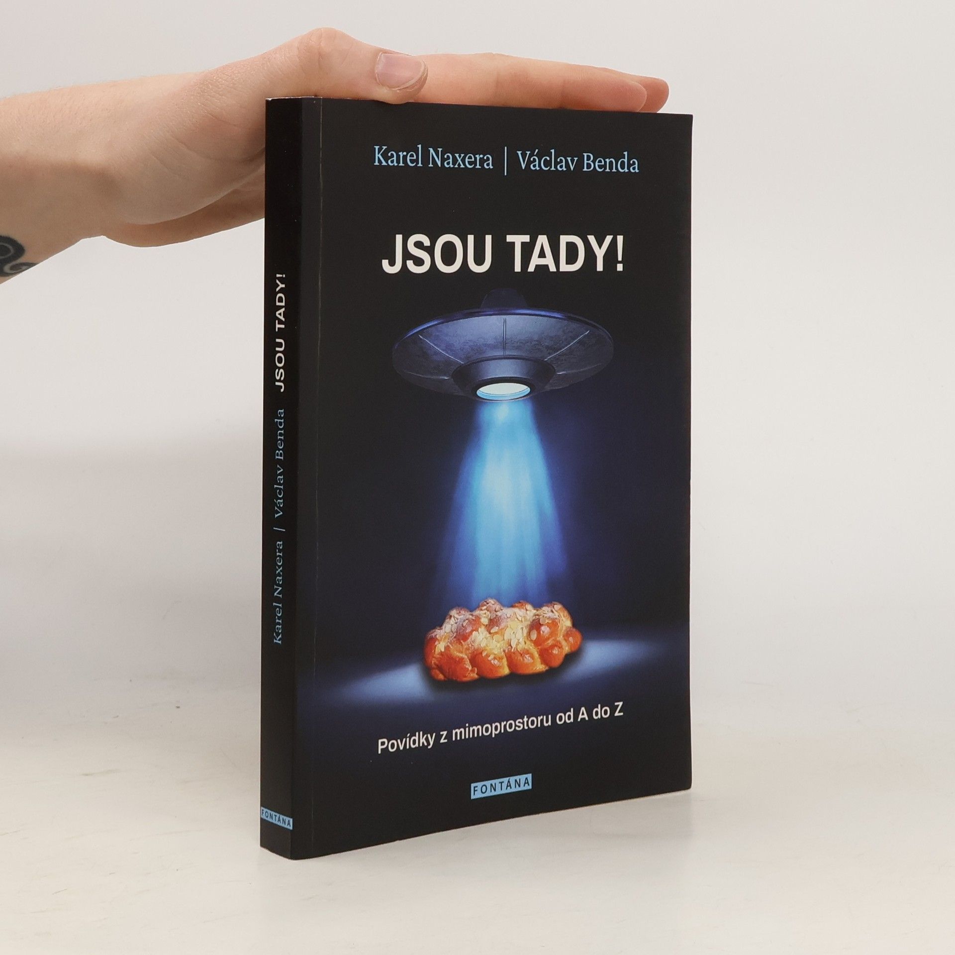 Jsou tady! : povídky z mimoprostoru od A do Z