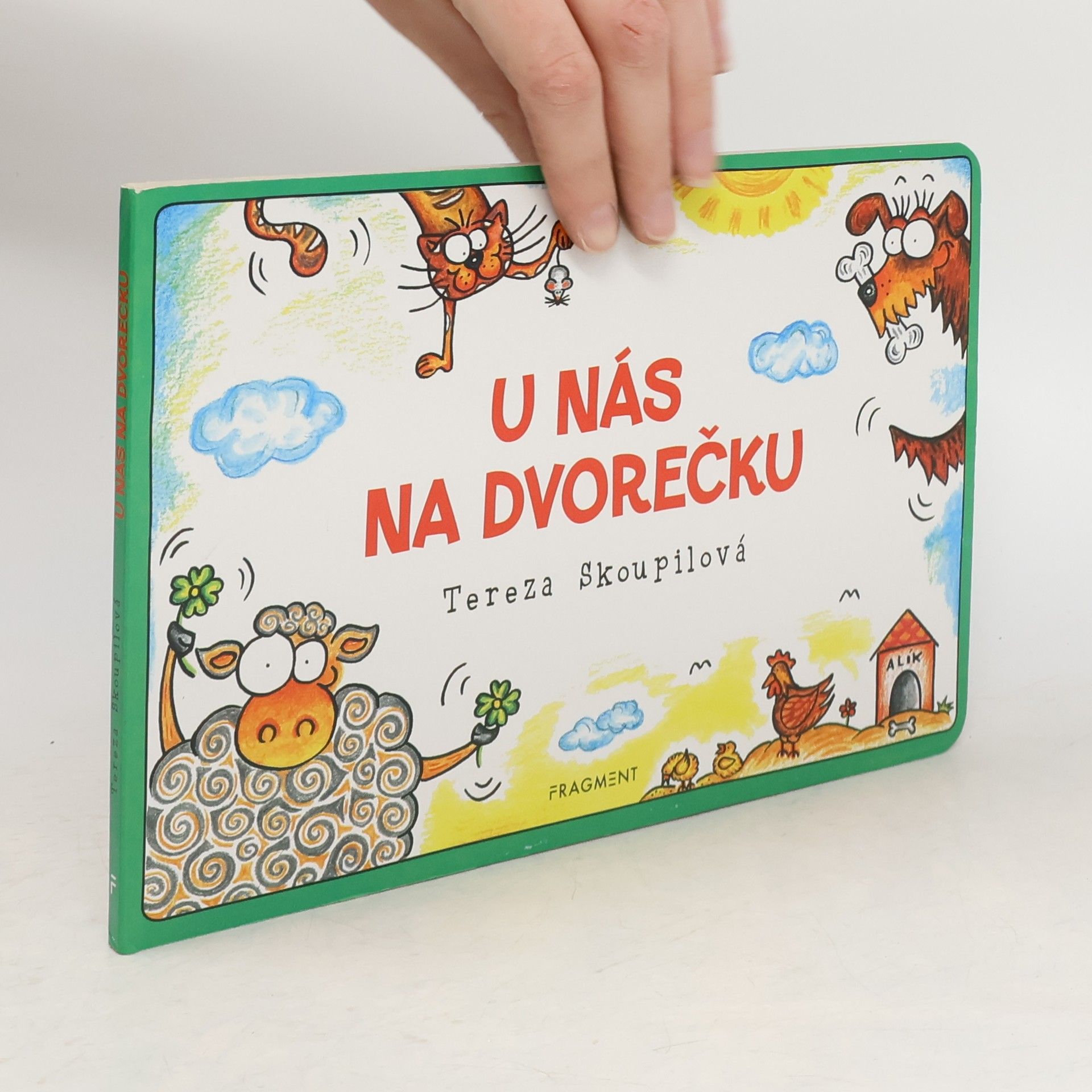 Tereza Skoupilová U nás na dvorečku