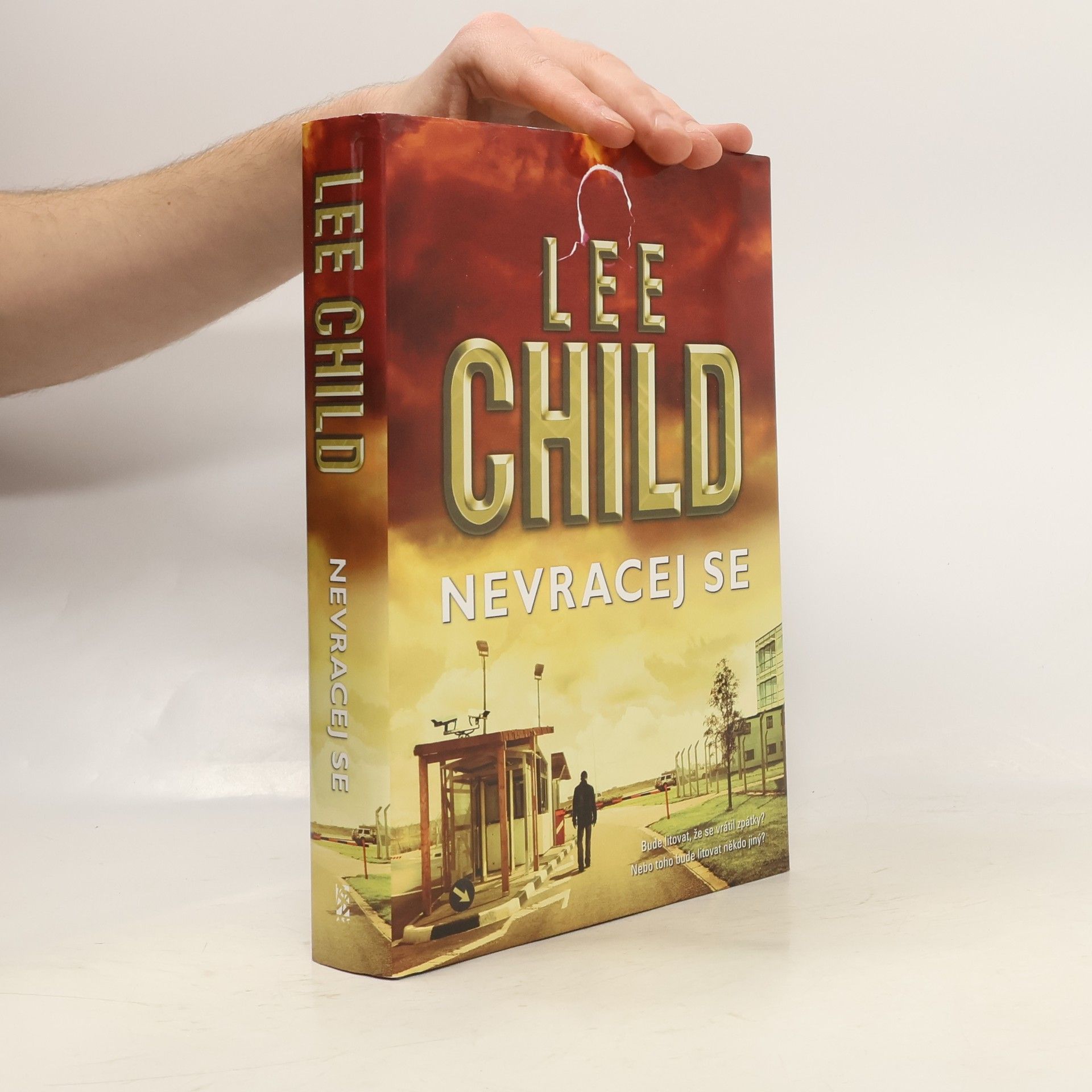 Lee Child Nevracej se