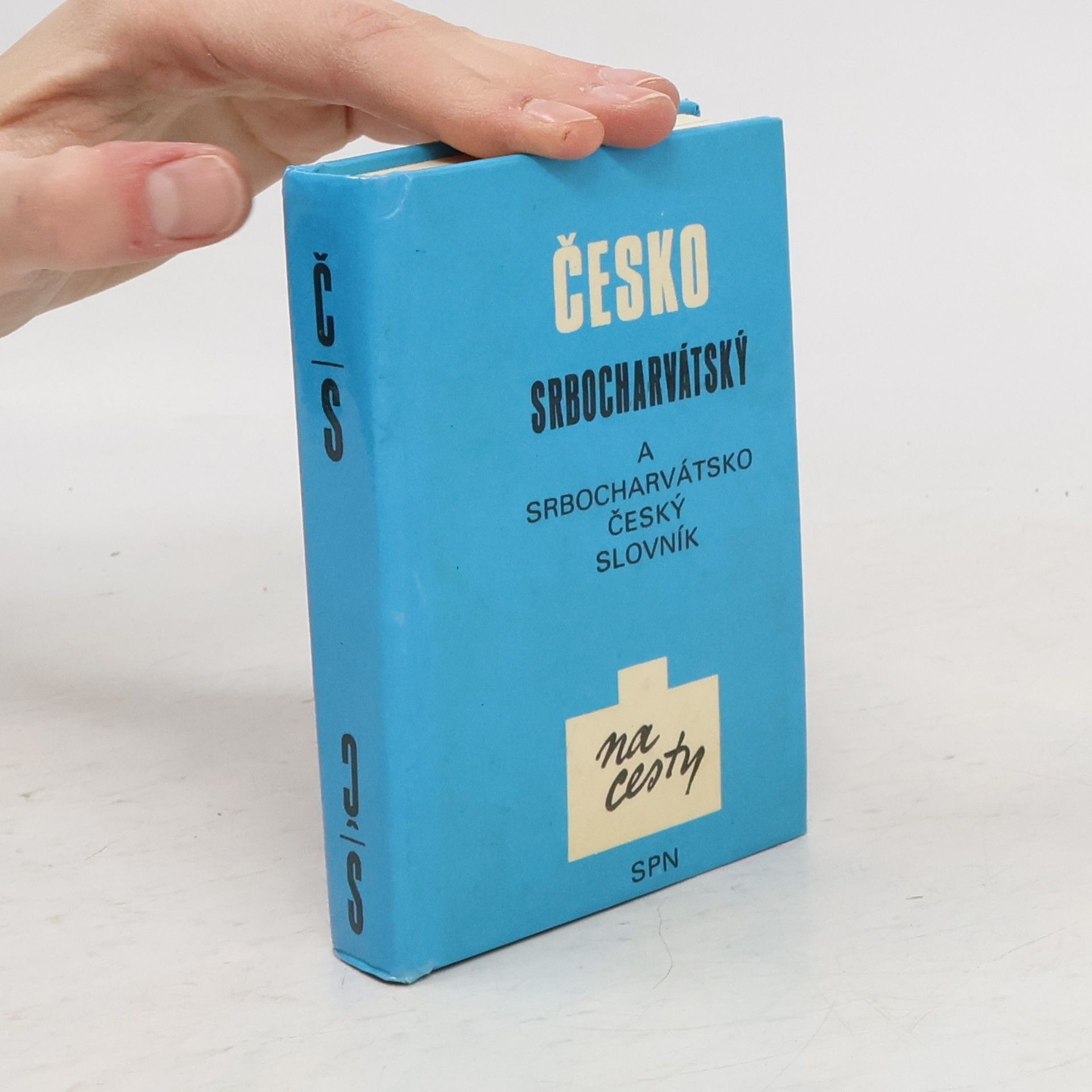 Jarmila Gleichová Česko-srbocharvátský a srbocharvátsko-český slovník na cesty