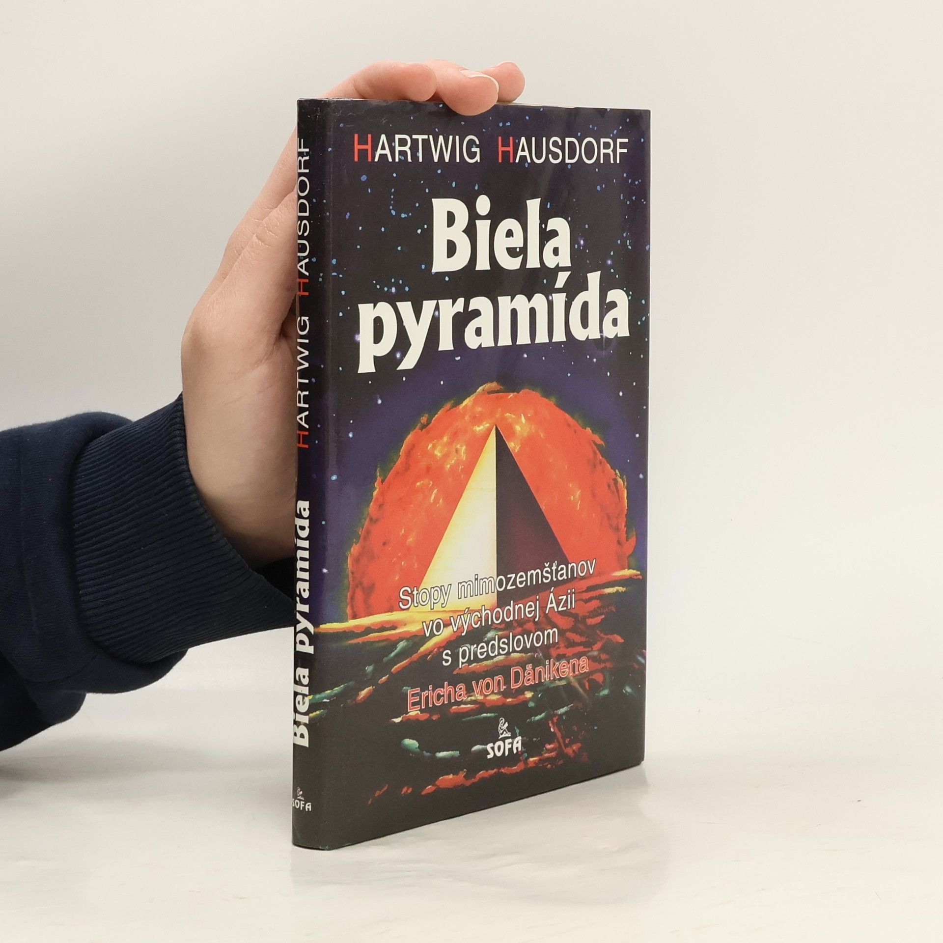 Hartwig Hausdorf Biela pyramída